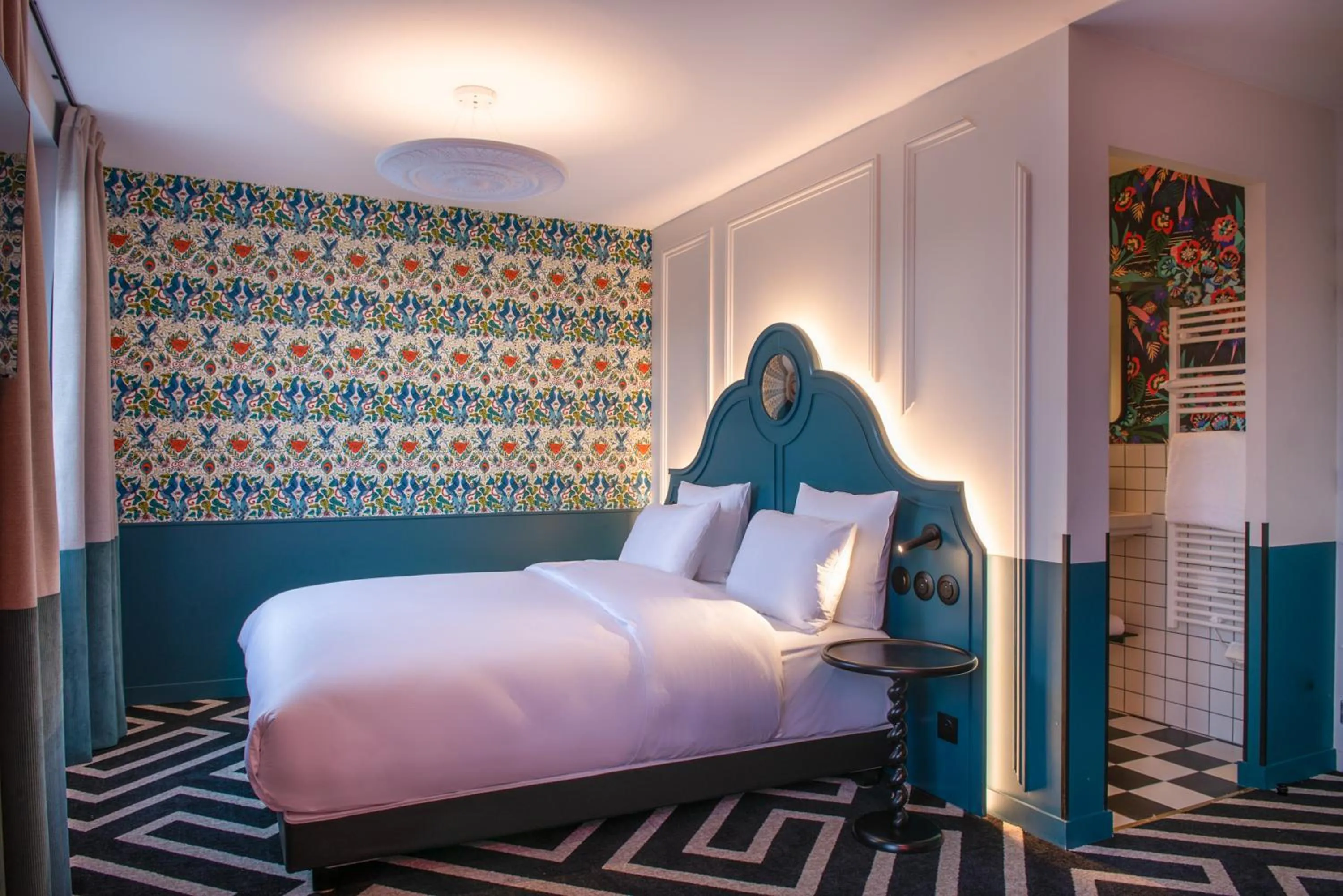 Deluxe Double Room in LABE Hôtel Tours Centre Gare