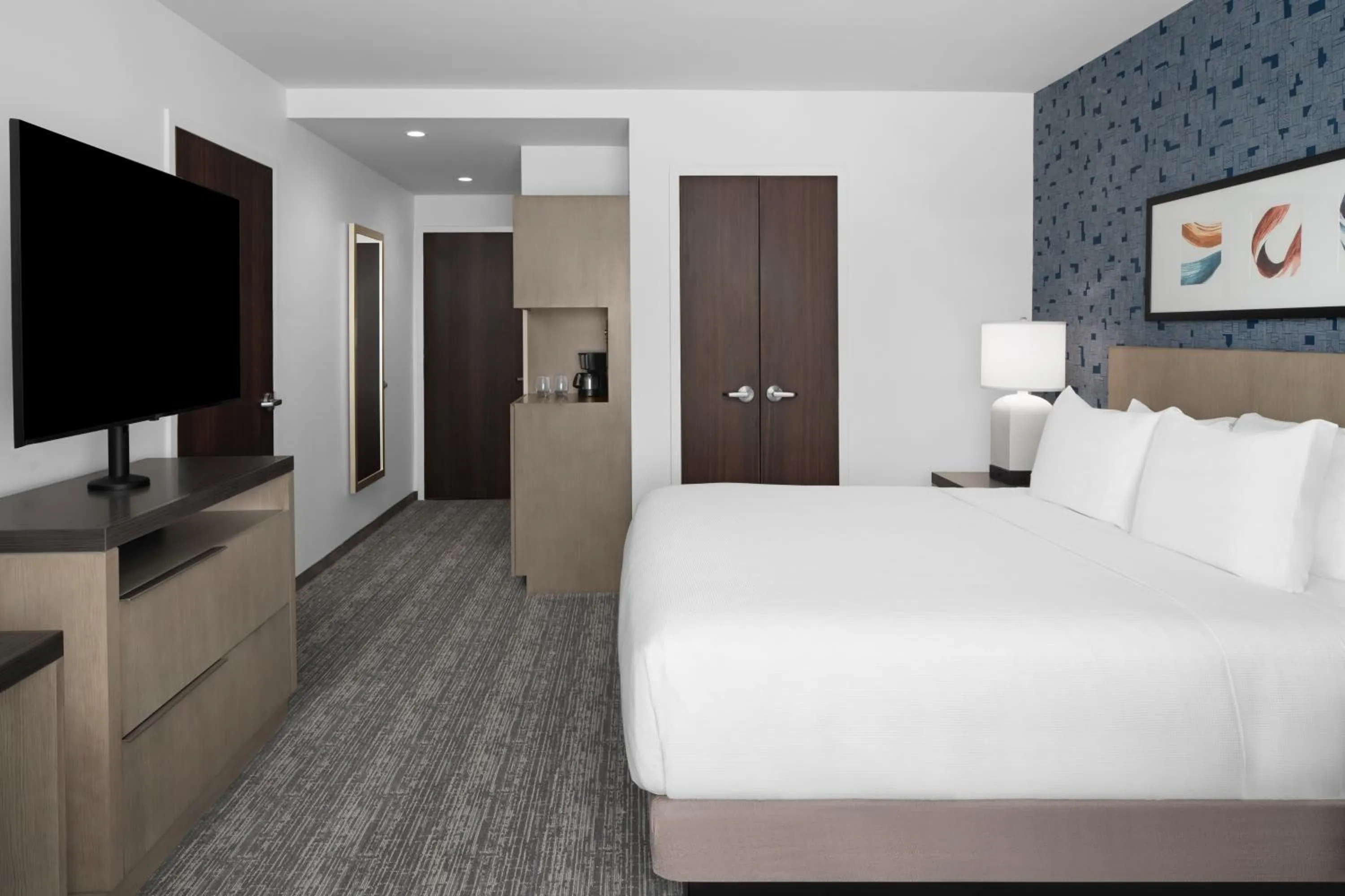 King Room in Hyatt House Lansing-University Area