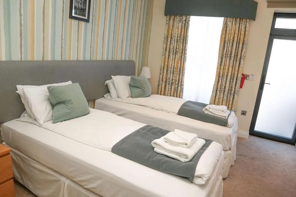 Deluxe Double or Twin Room in The Maypole at Wellow