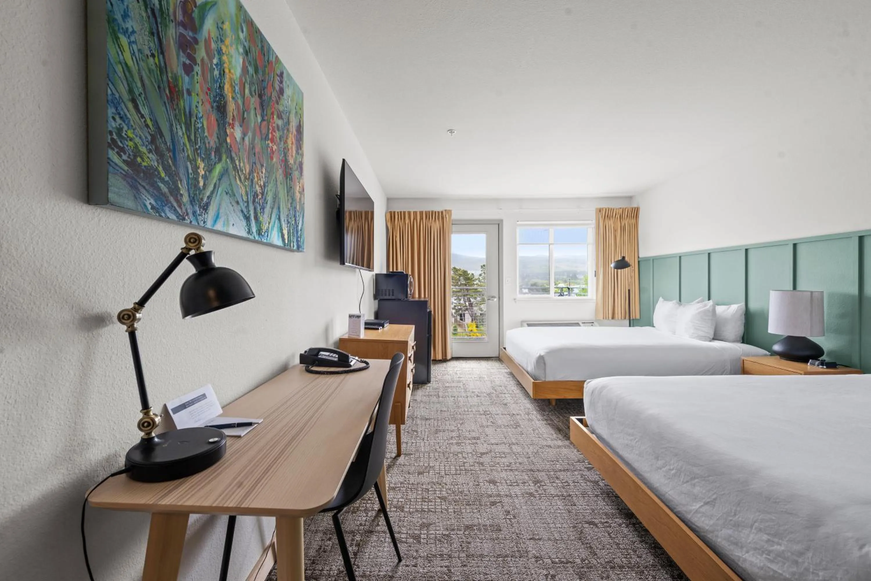 Queen Room with Two Queen Beds River View in River Inn at Seaside