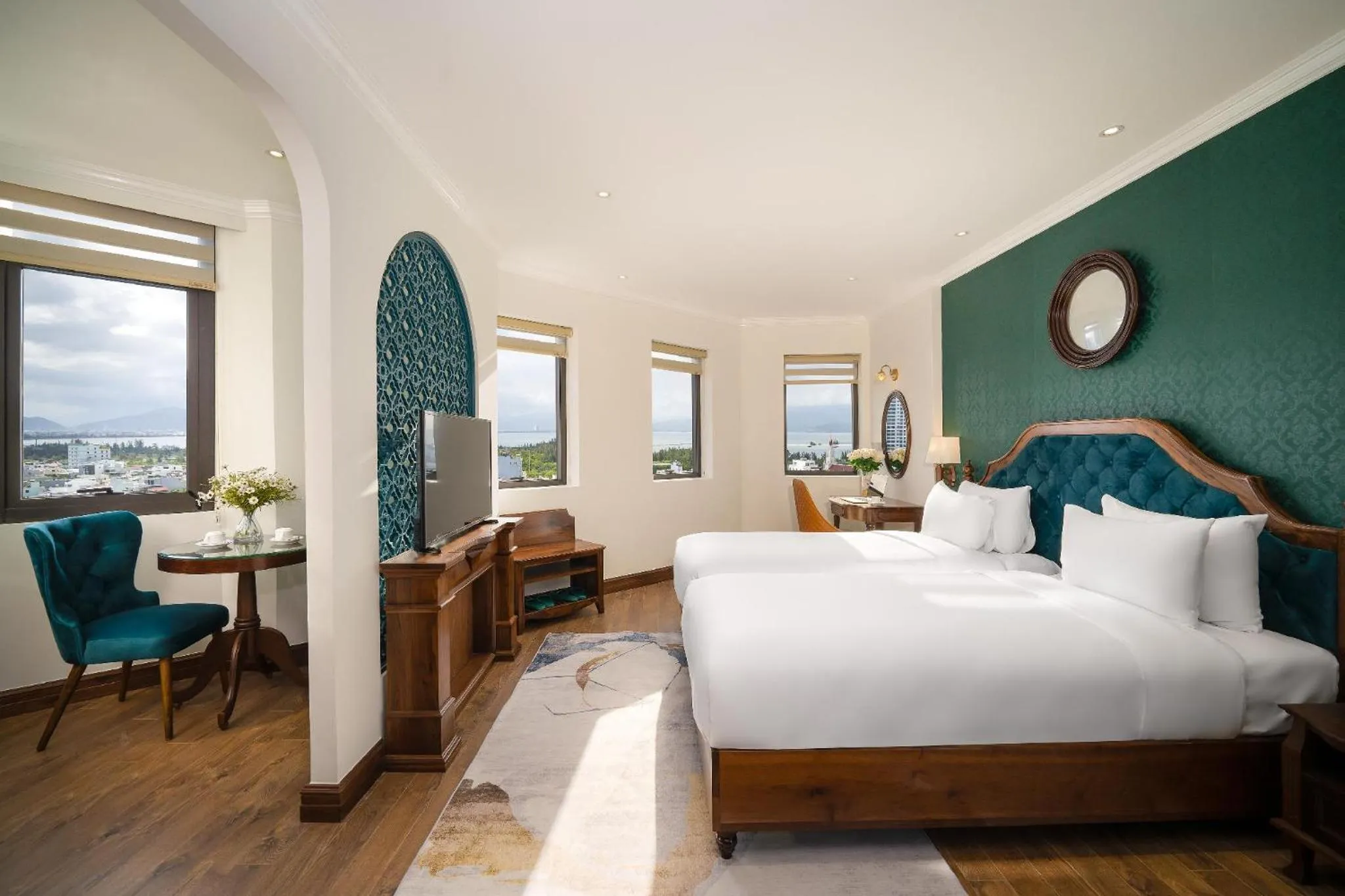 Suite with River View in La Belle Vie Boutique Hotel