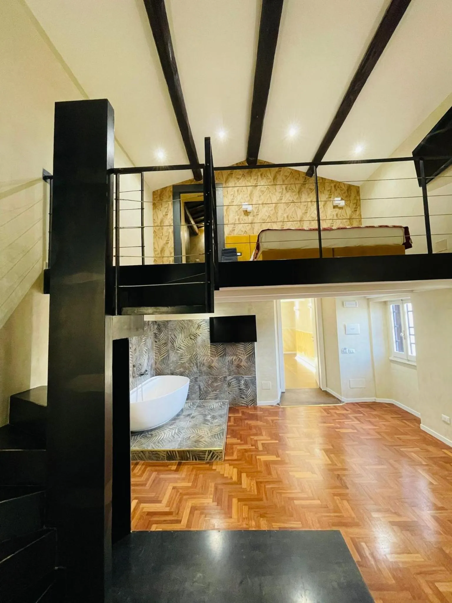 King Suite with Balcony in Excellence Suite