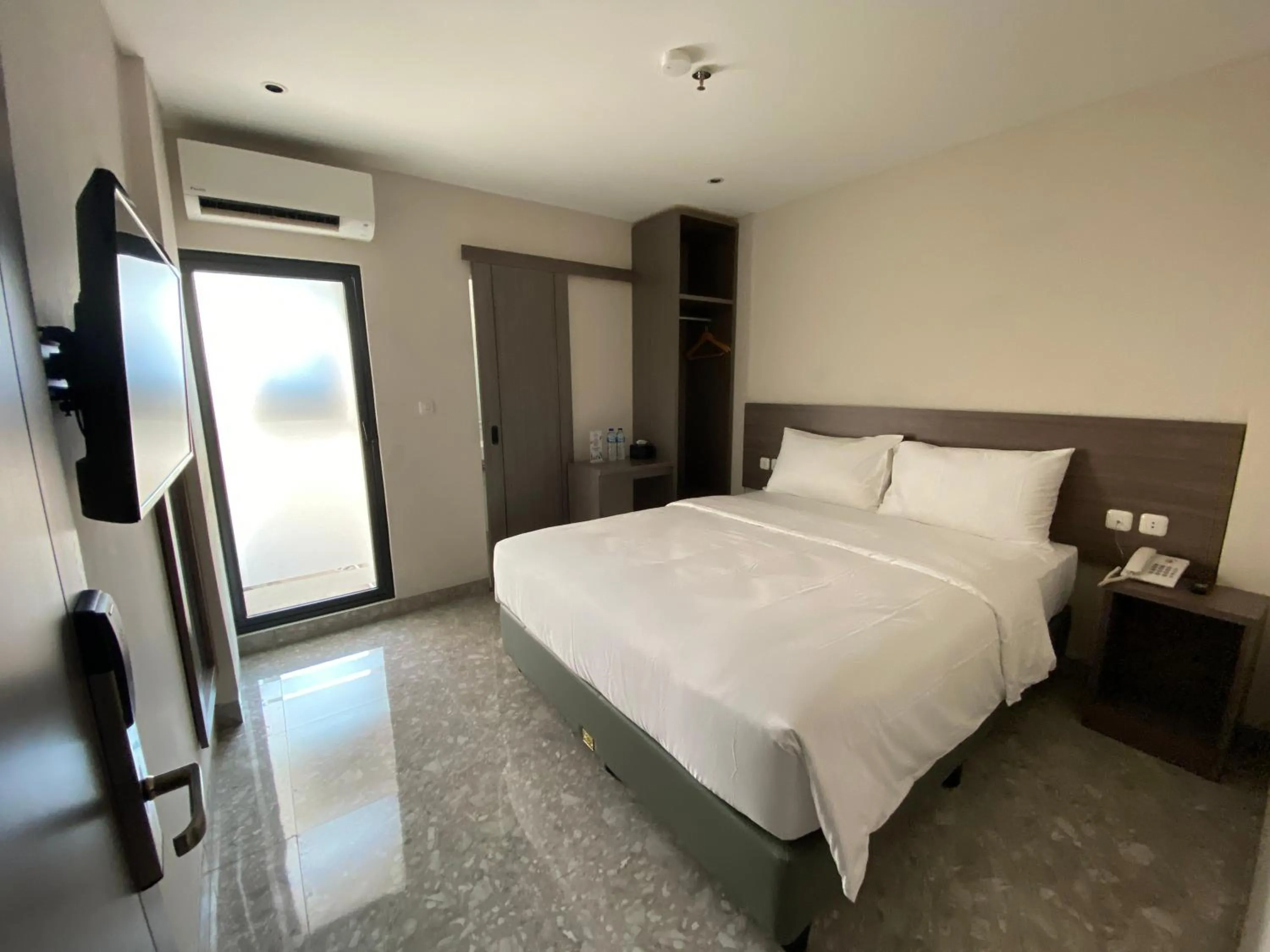 Superior Double or Twin Room in Lun Hotel Manado