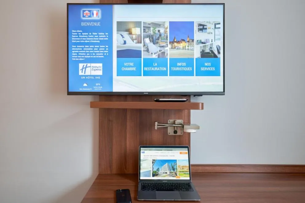 Standard Queen Room with One Queen Bed and One Double Bed in Holiday Inn Express Strasbourg Centre by IHG