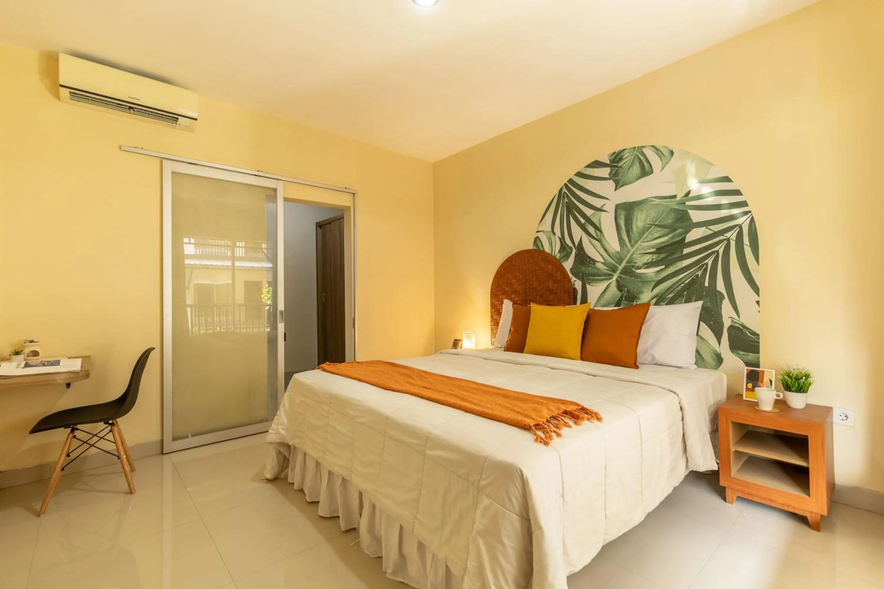 Premium Room with Double Bed in Cove Kanaya