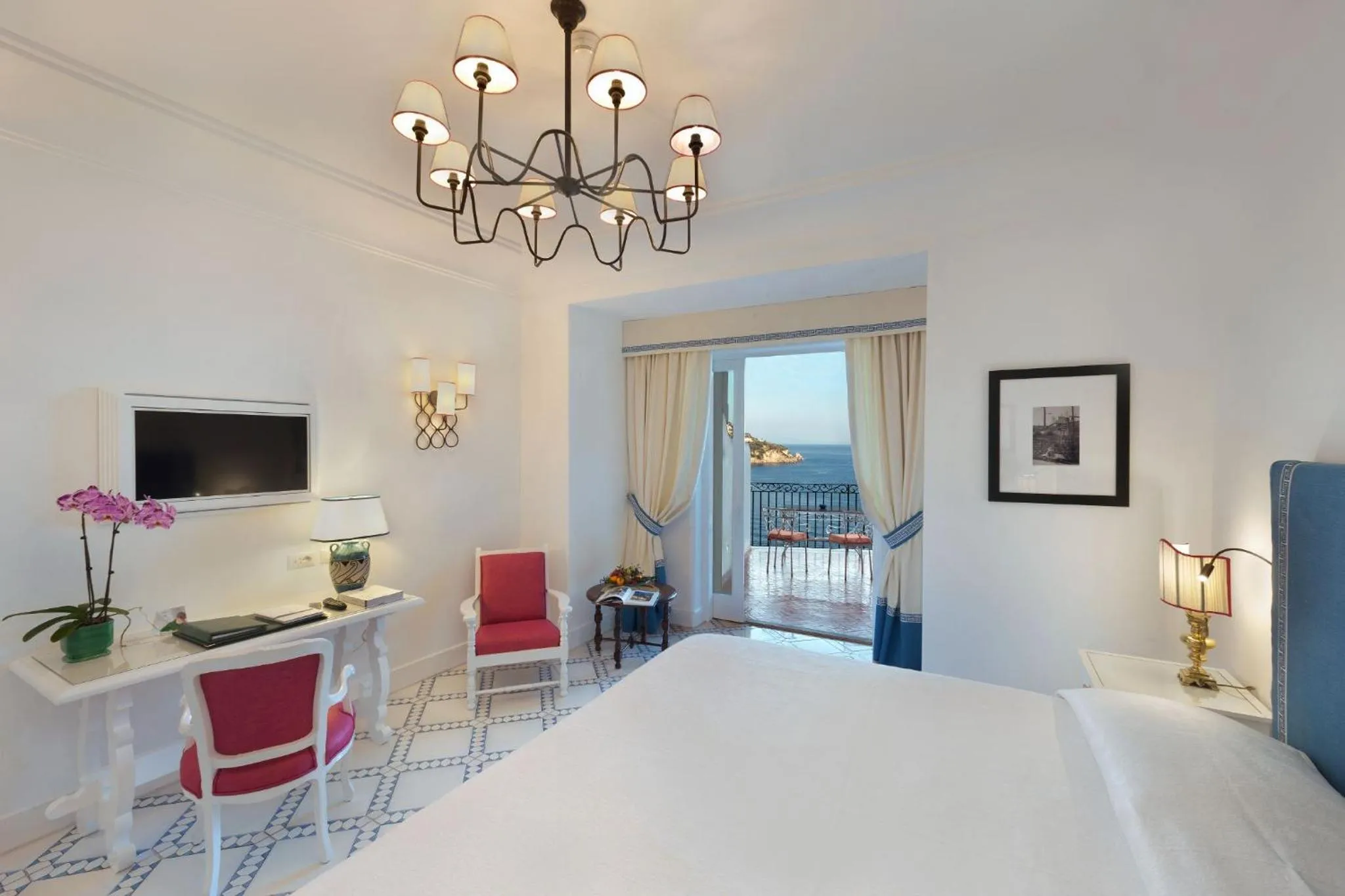 Deluxe Double or Twin Room with Terrace and Sea View in Il San Pietro di Positano