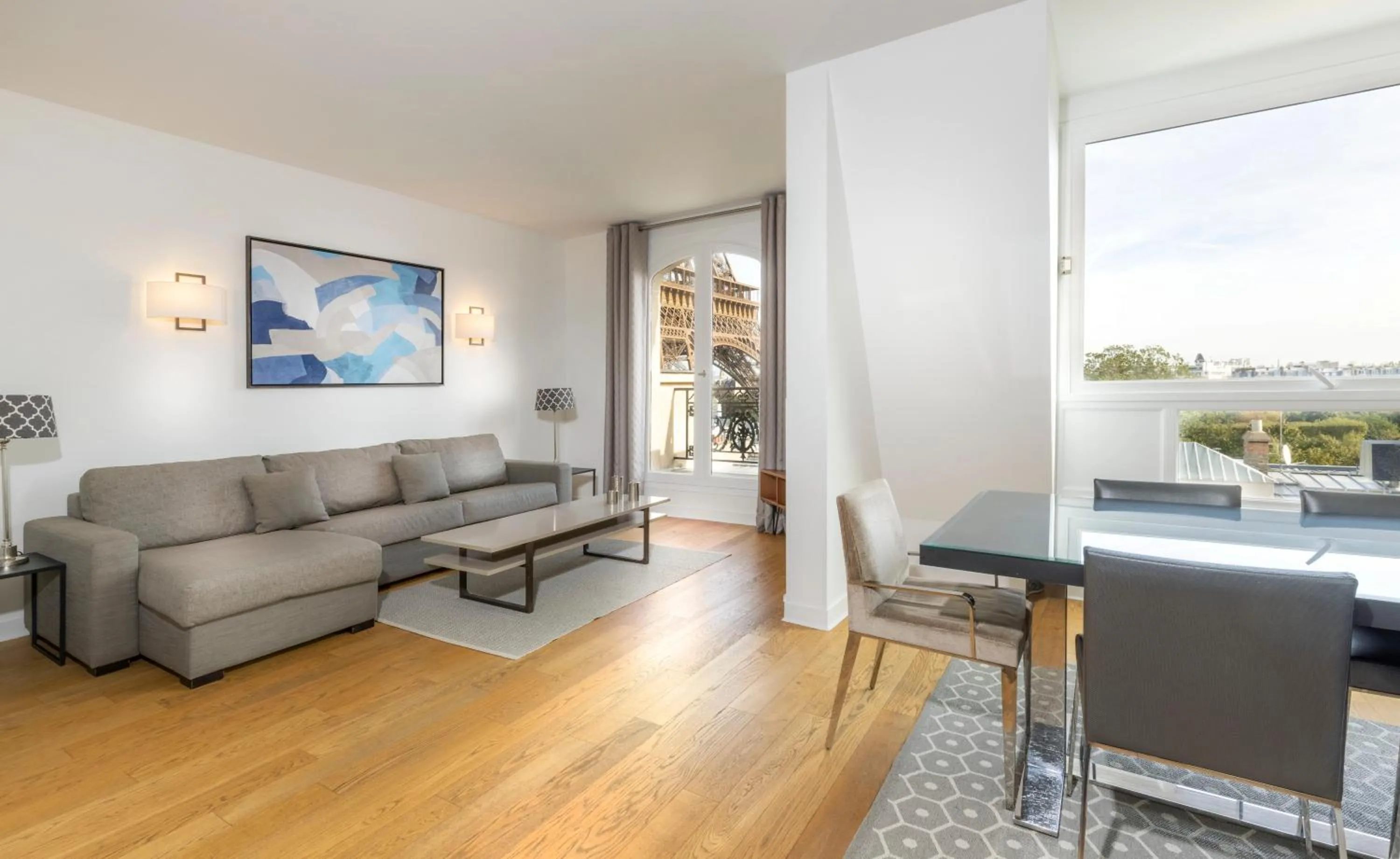 Four-Bedroom Penthouse - Eiffel Tower in Résidence Charles Floquet