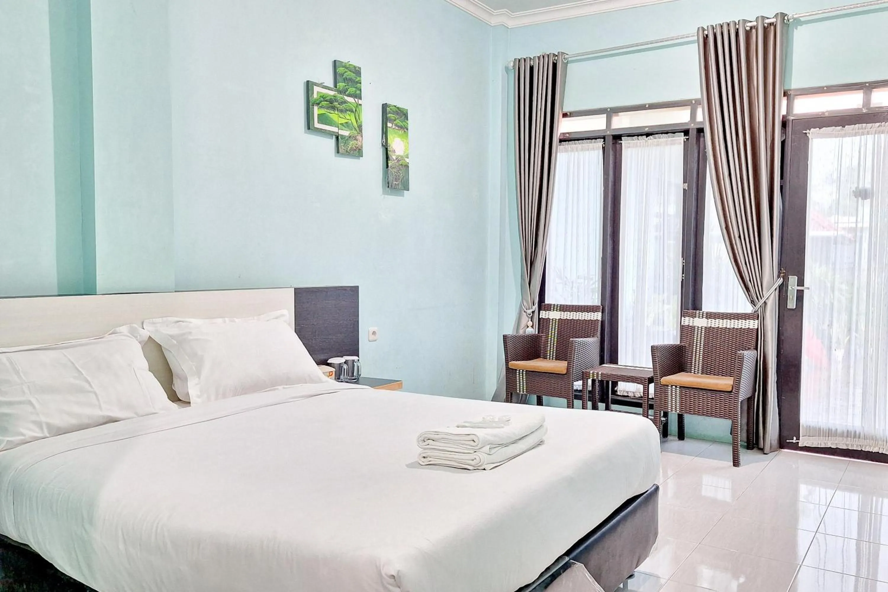 Standard Double Room in Homestay Dalimo 2 Syariah Payakumbuh RedPartner