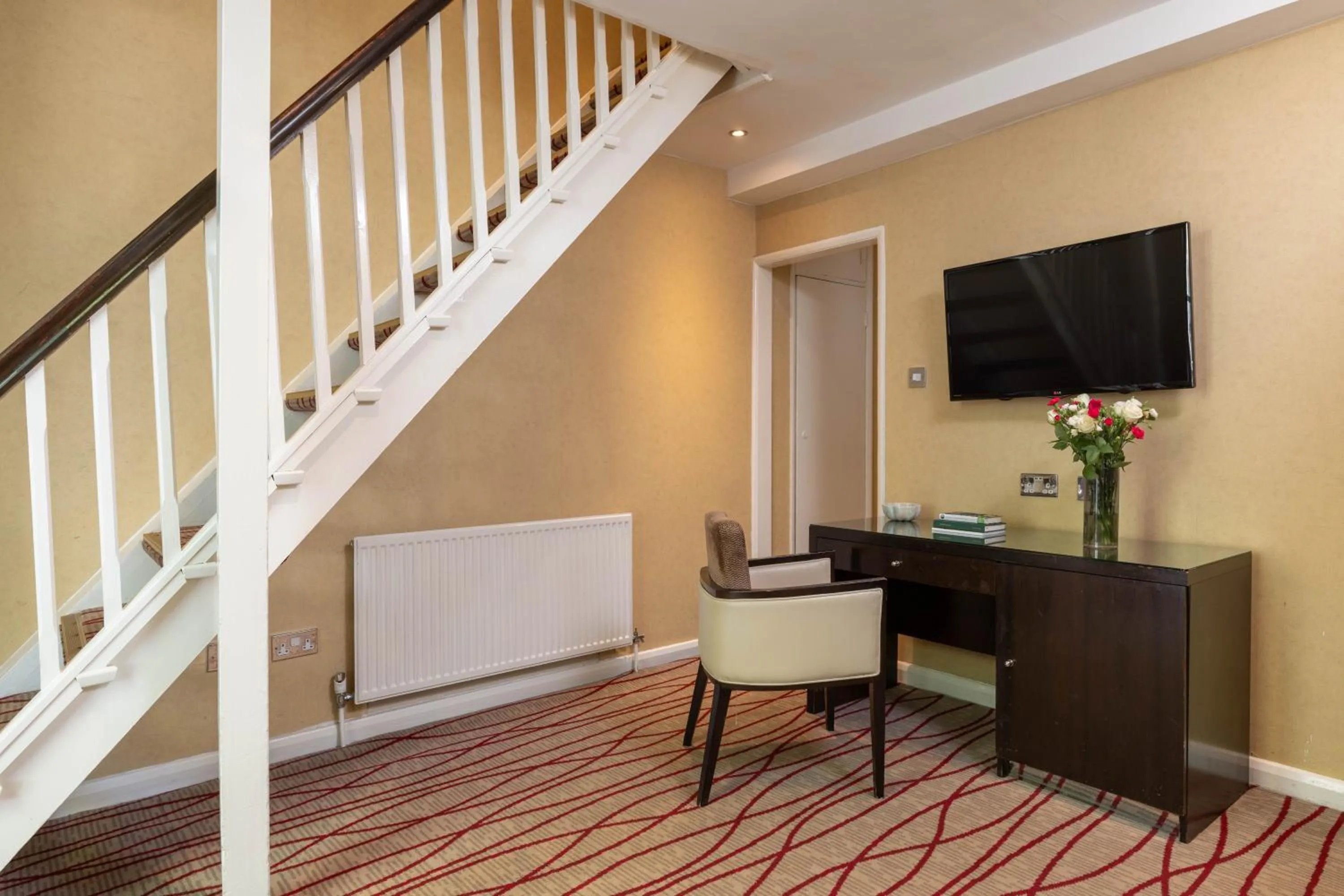 Duplex Quadruple Room in Park Grand Hyde Park