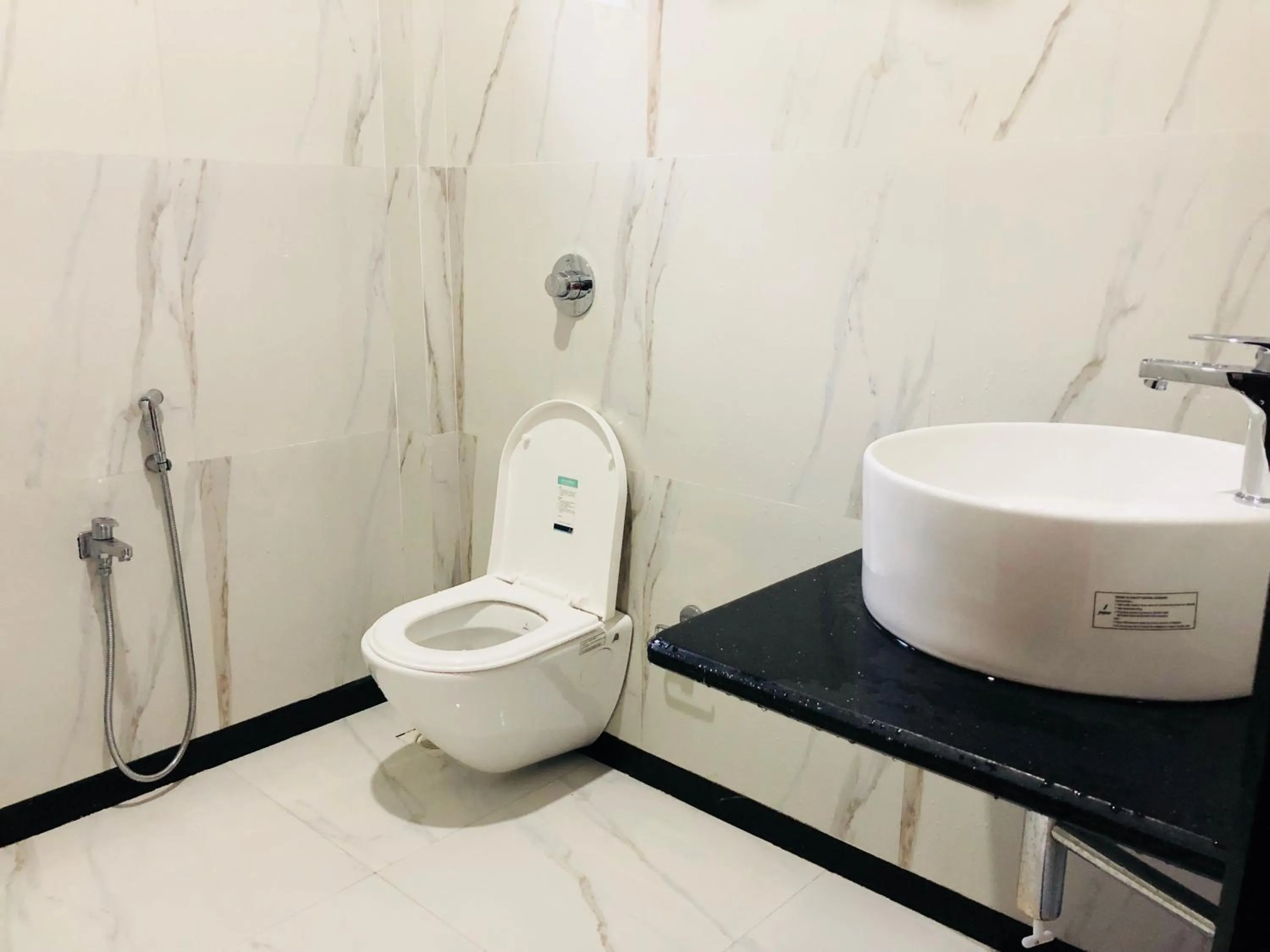 Triple Room with Balcony in Swati