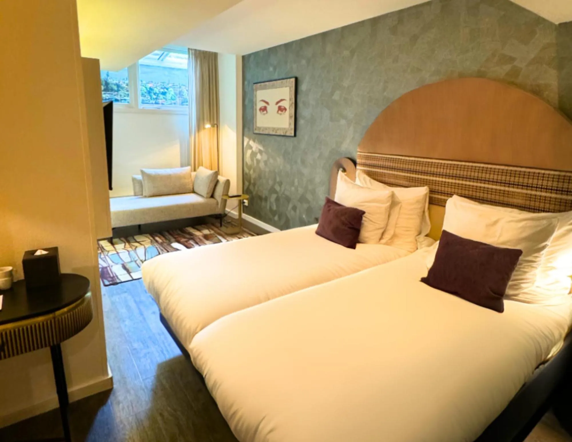 Deluxe Twin Room Souterrain (Basement) in Boutique Hotel Albus Amsterdam Centre