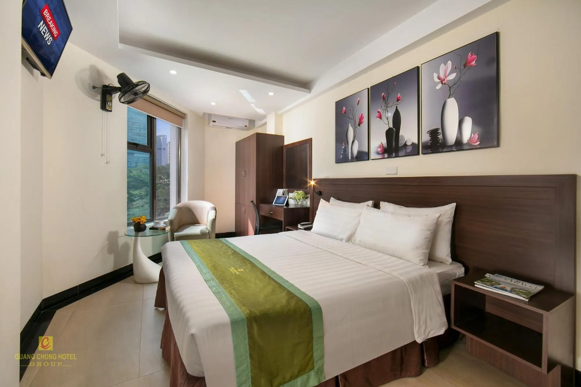 Superior Queen Room in Nhan Hoa Hotel