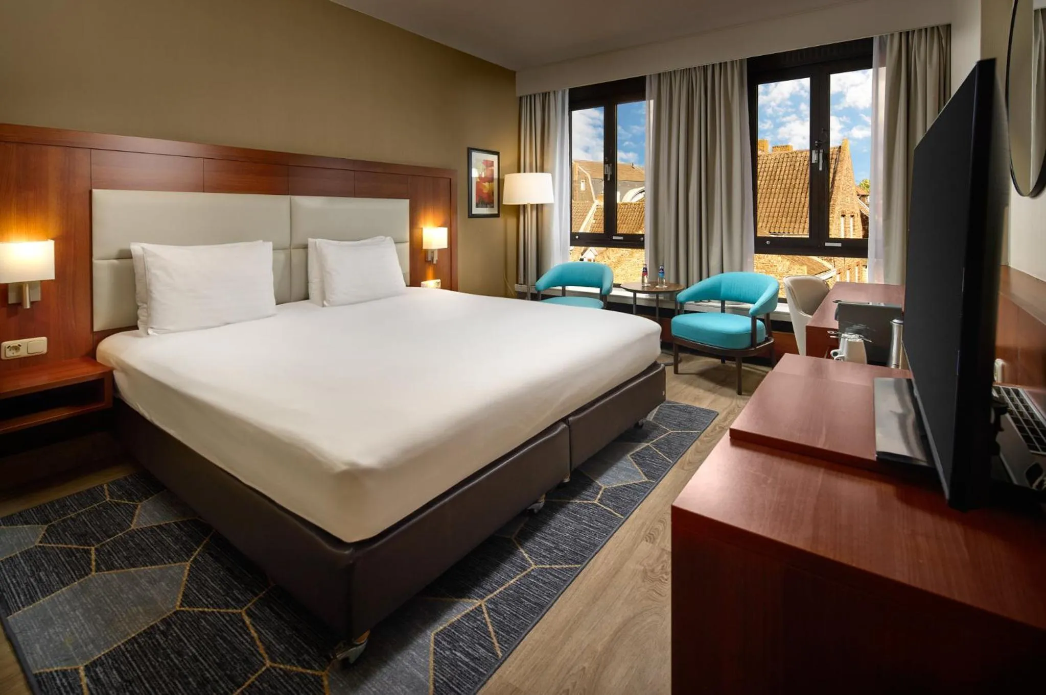 Standard King Room in Crowne Plaza Maastricht by IHG