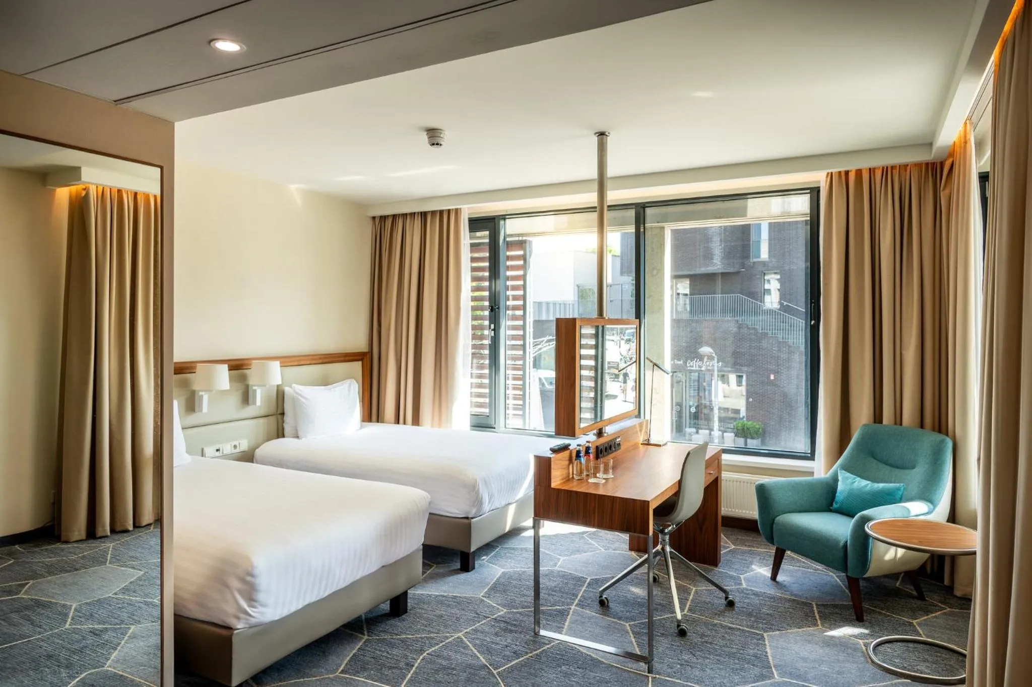 Premium Twin Room in Crowne Plaza Maastricht by IHG