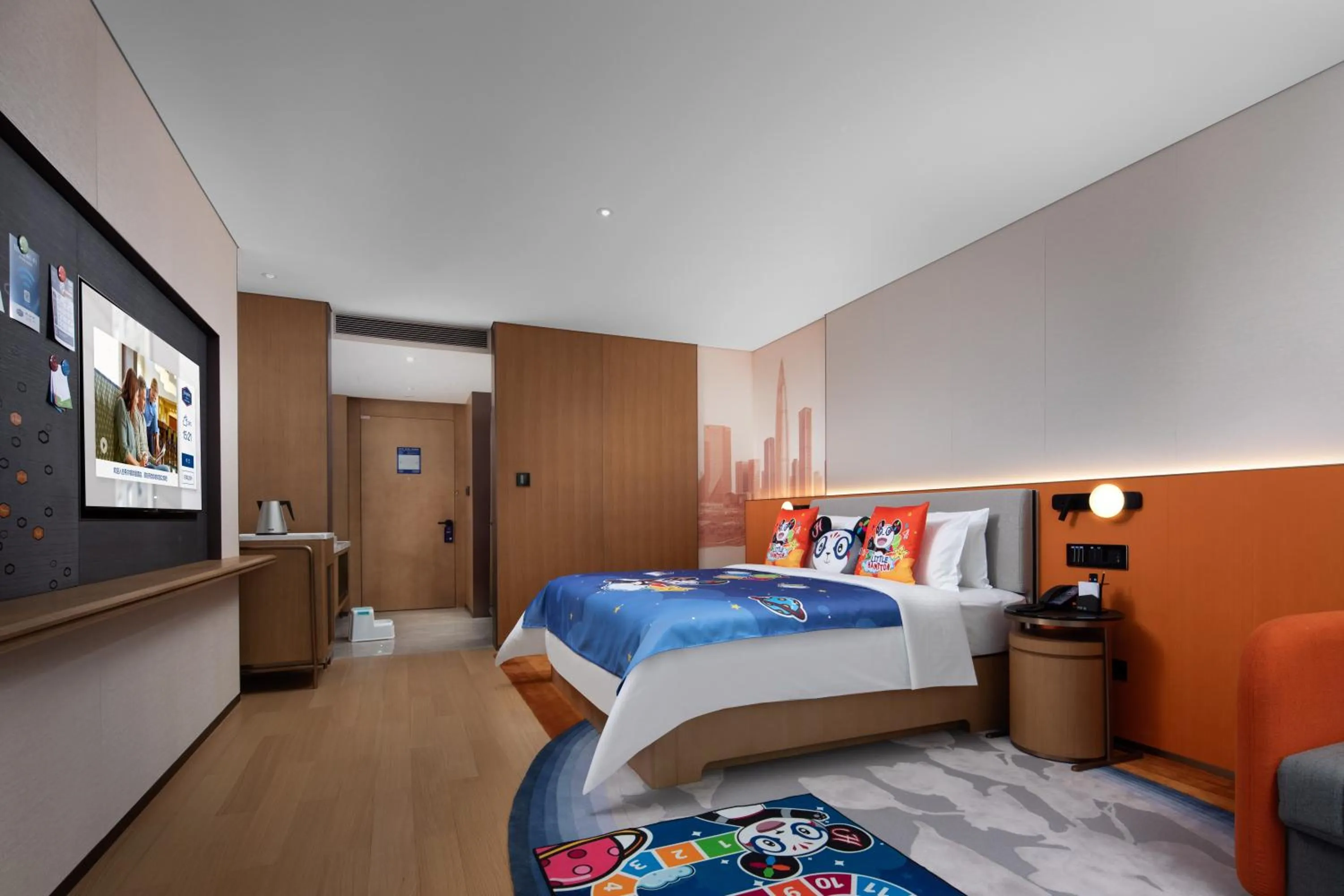 Deluxe Family Room in Hampton by Hilton Shenzhen Futian Port
