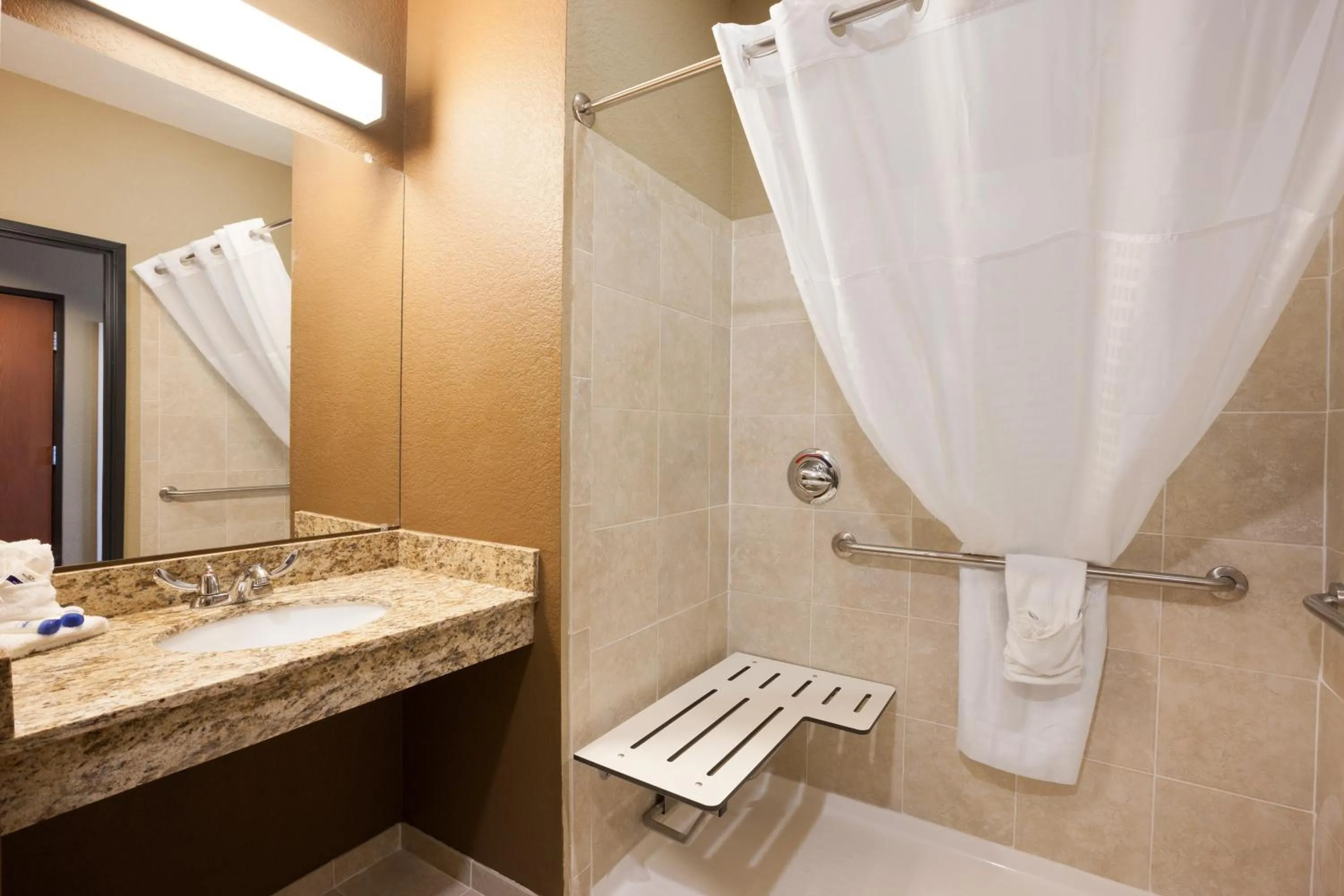 Studio Suite with Two Queen Beds - Mobility Access/Non-Smoking in Microtel Inn & Suites Cotulla