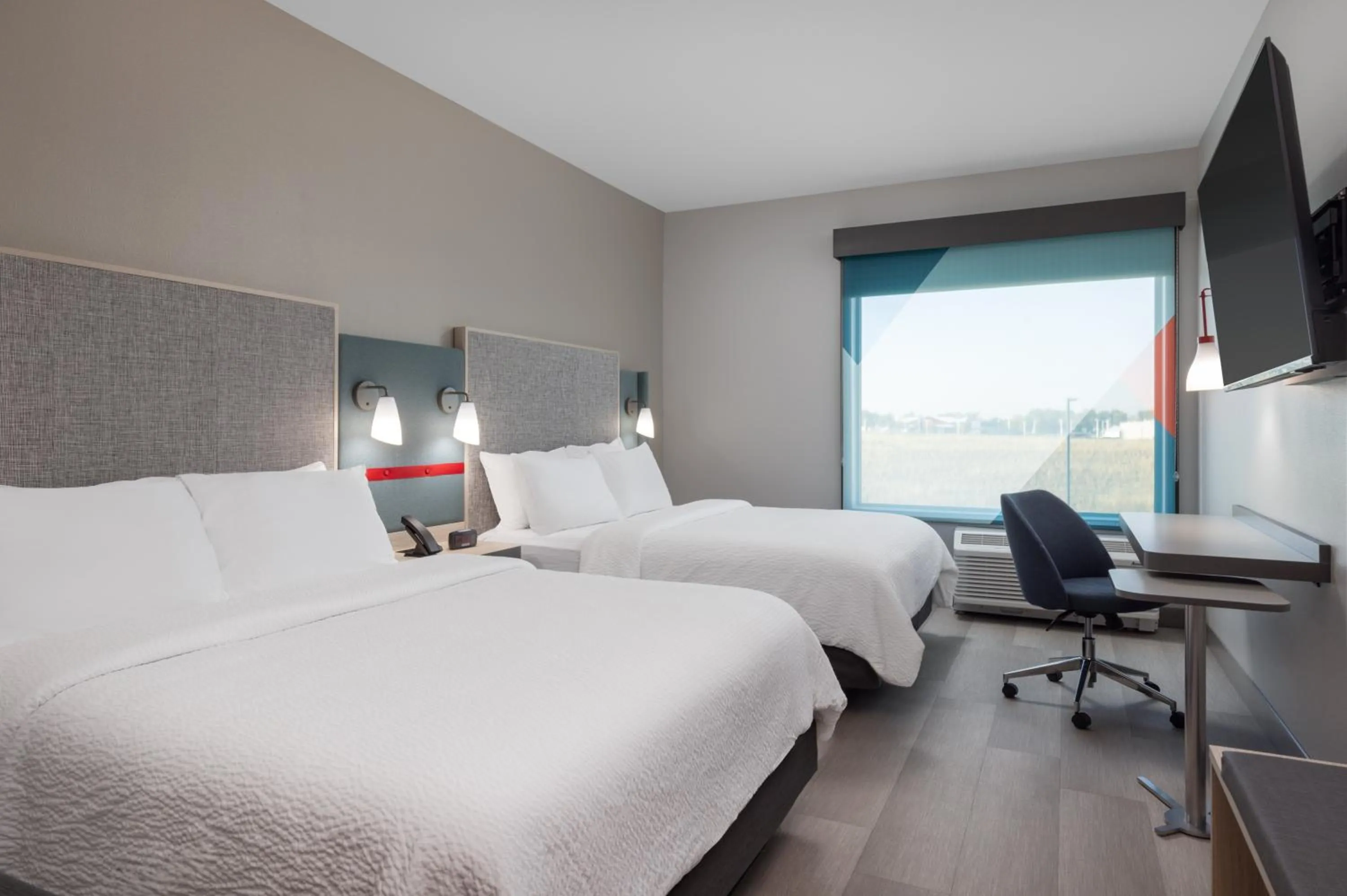 Queen Room with Two Queen Beds - Hearing Accessible/Non-Smoking in avid hotels Billings West by IHG