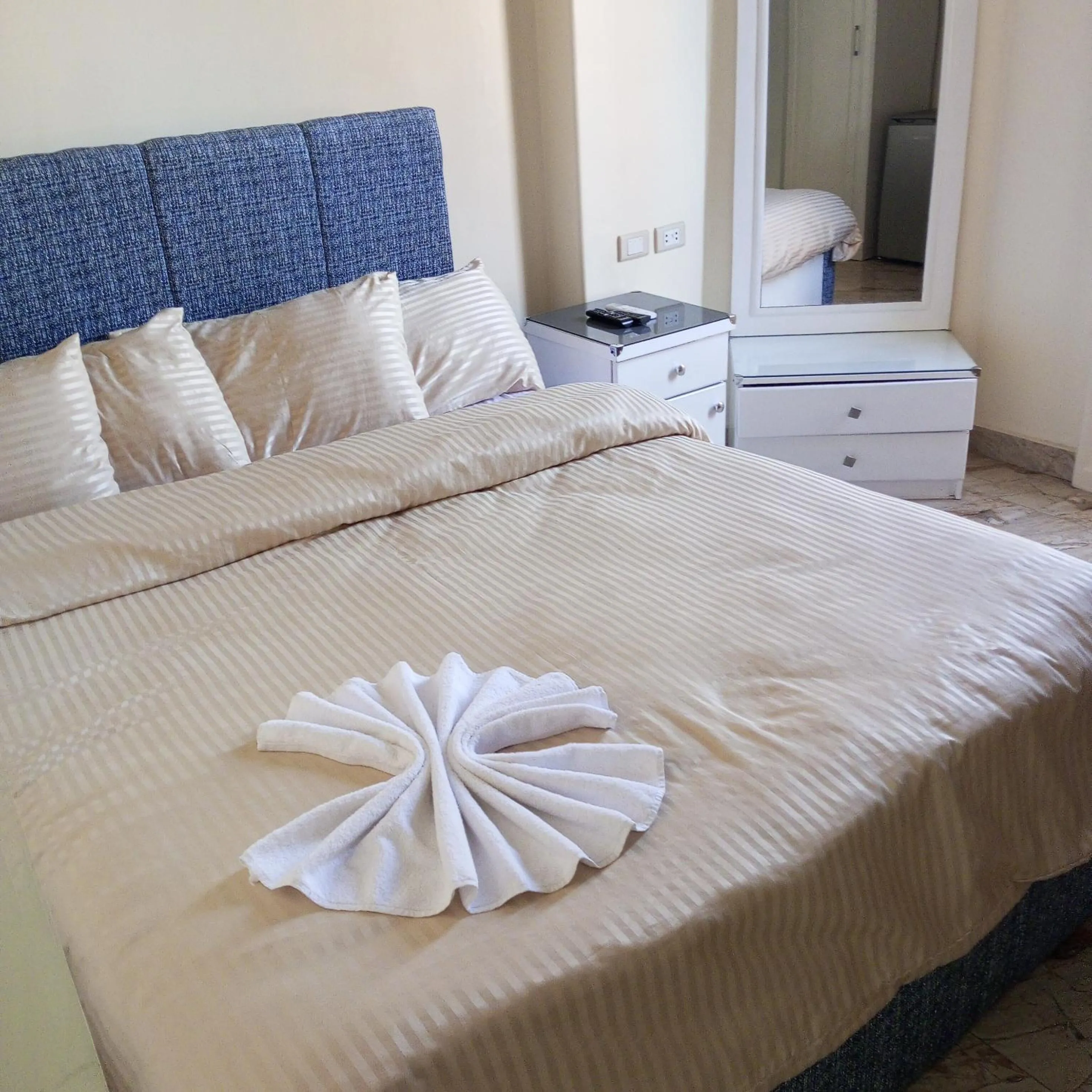 Deluxe Double Room - single occupancy in New Panorama Palace