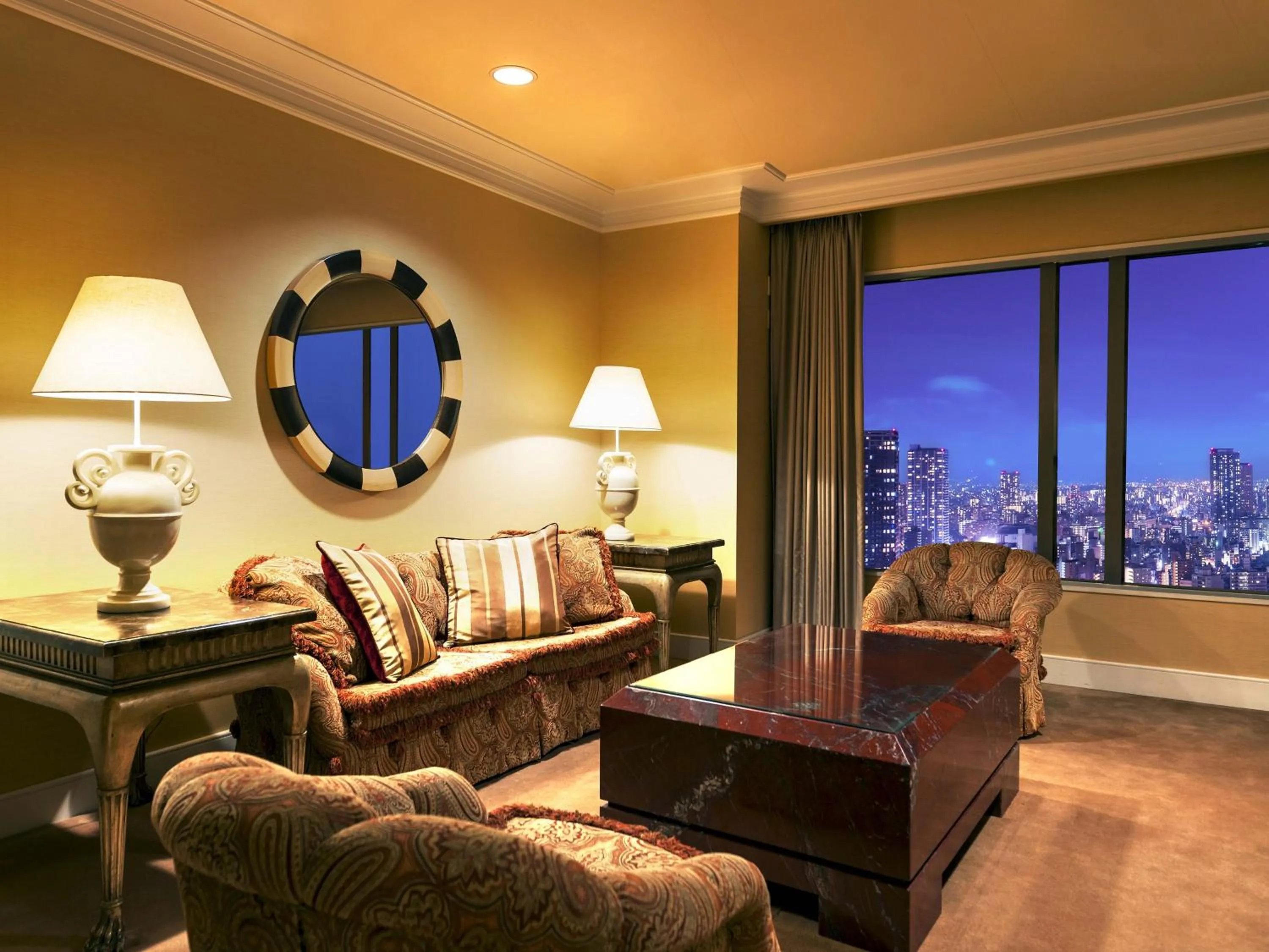 Club Executive Suite with Lounge Access - Non-Smoking in Hotel Hankyu International