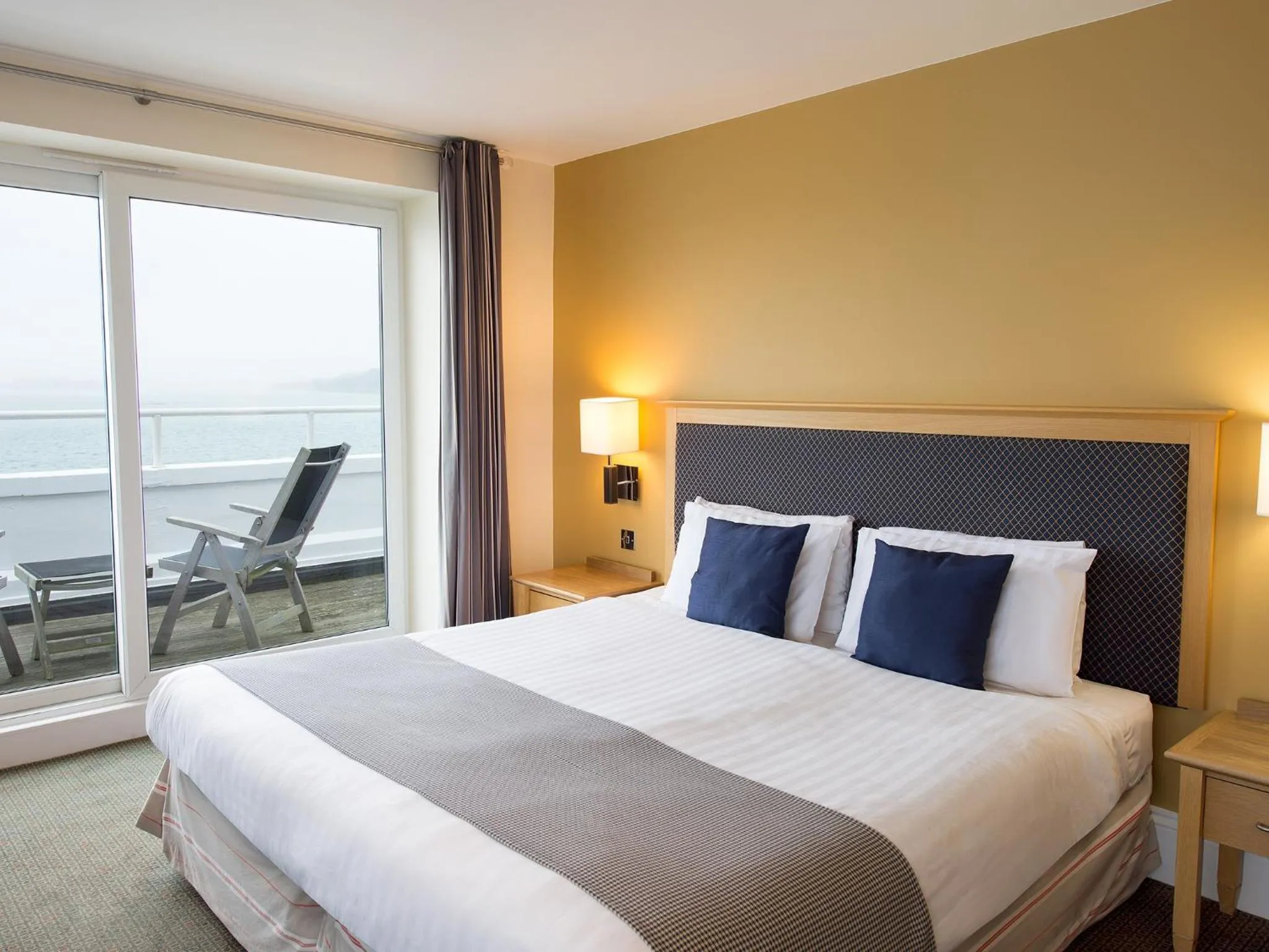Double Room with Balcony and Sea View in Haven Hotel