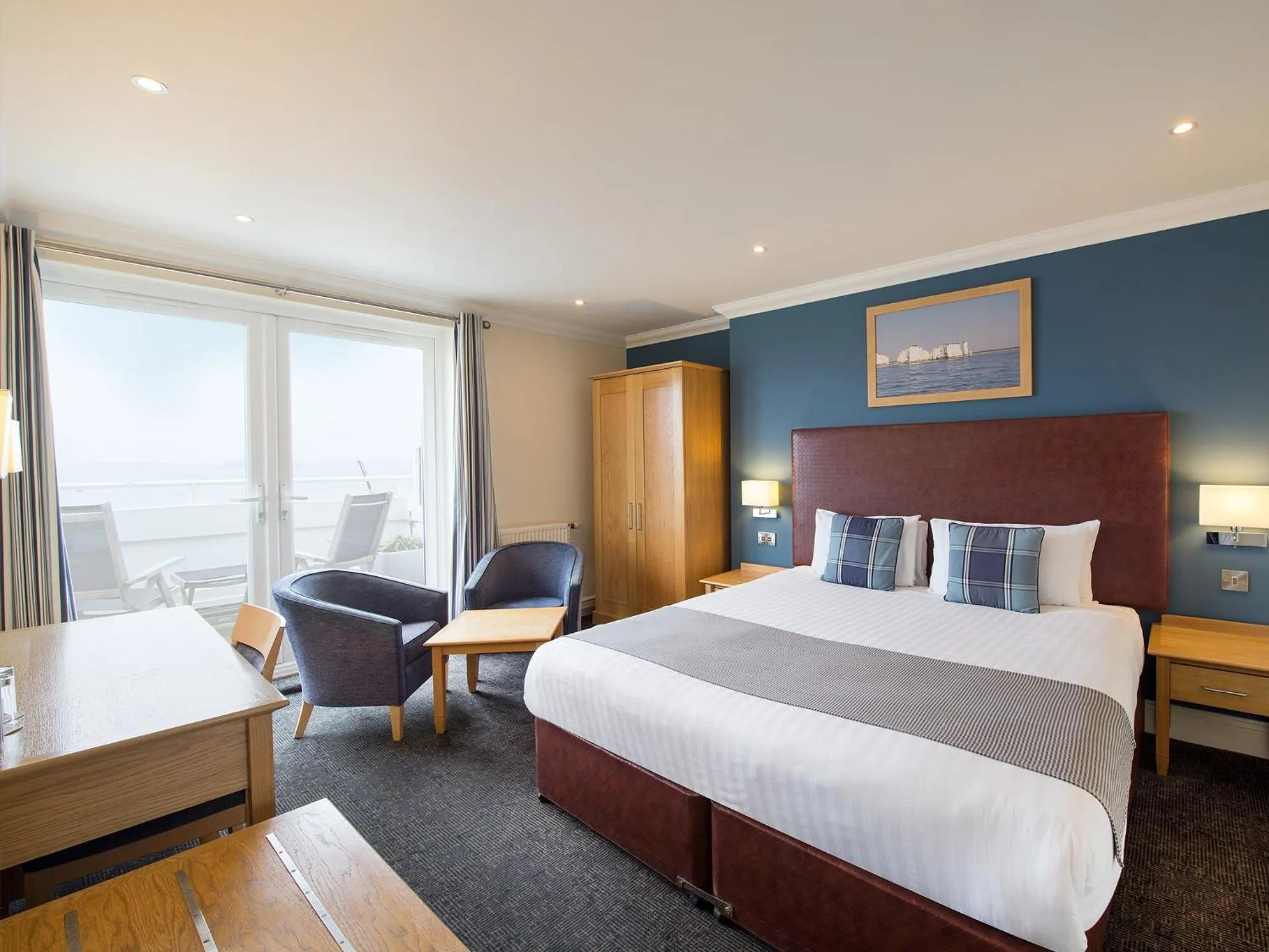 Double Room with Harbor View and Balcony in Haven Hotel