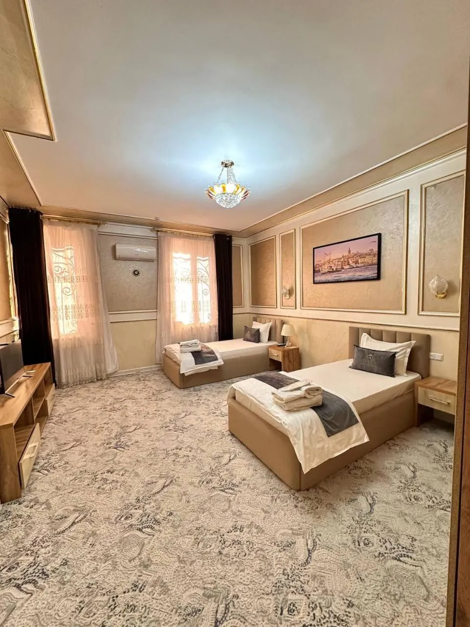 Standard Queen Room with Two Queen Beds - single occupancy in Afsona Hotel