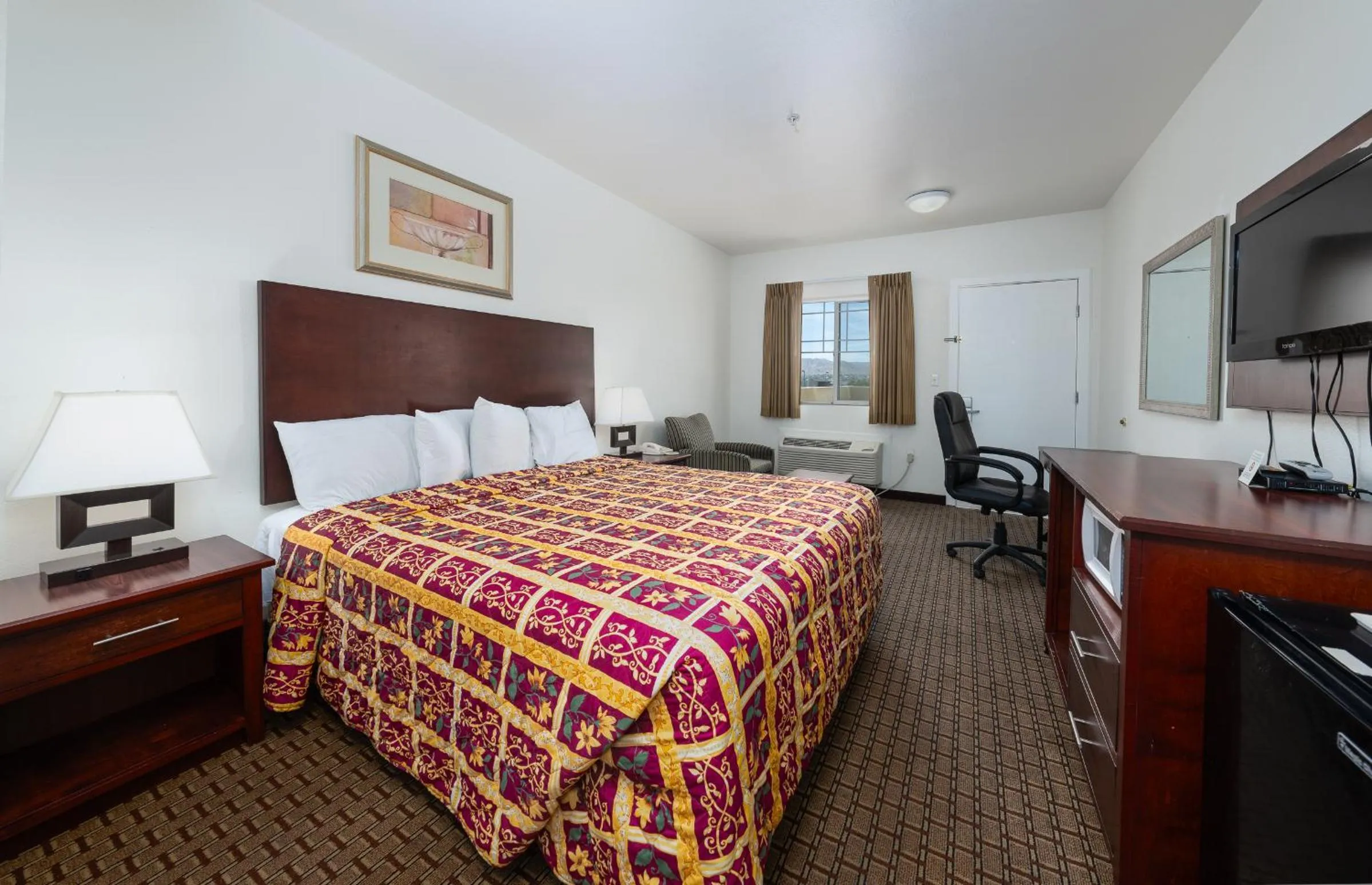 Deluxe Junior Suite - single occupancy in America Inn & Suites