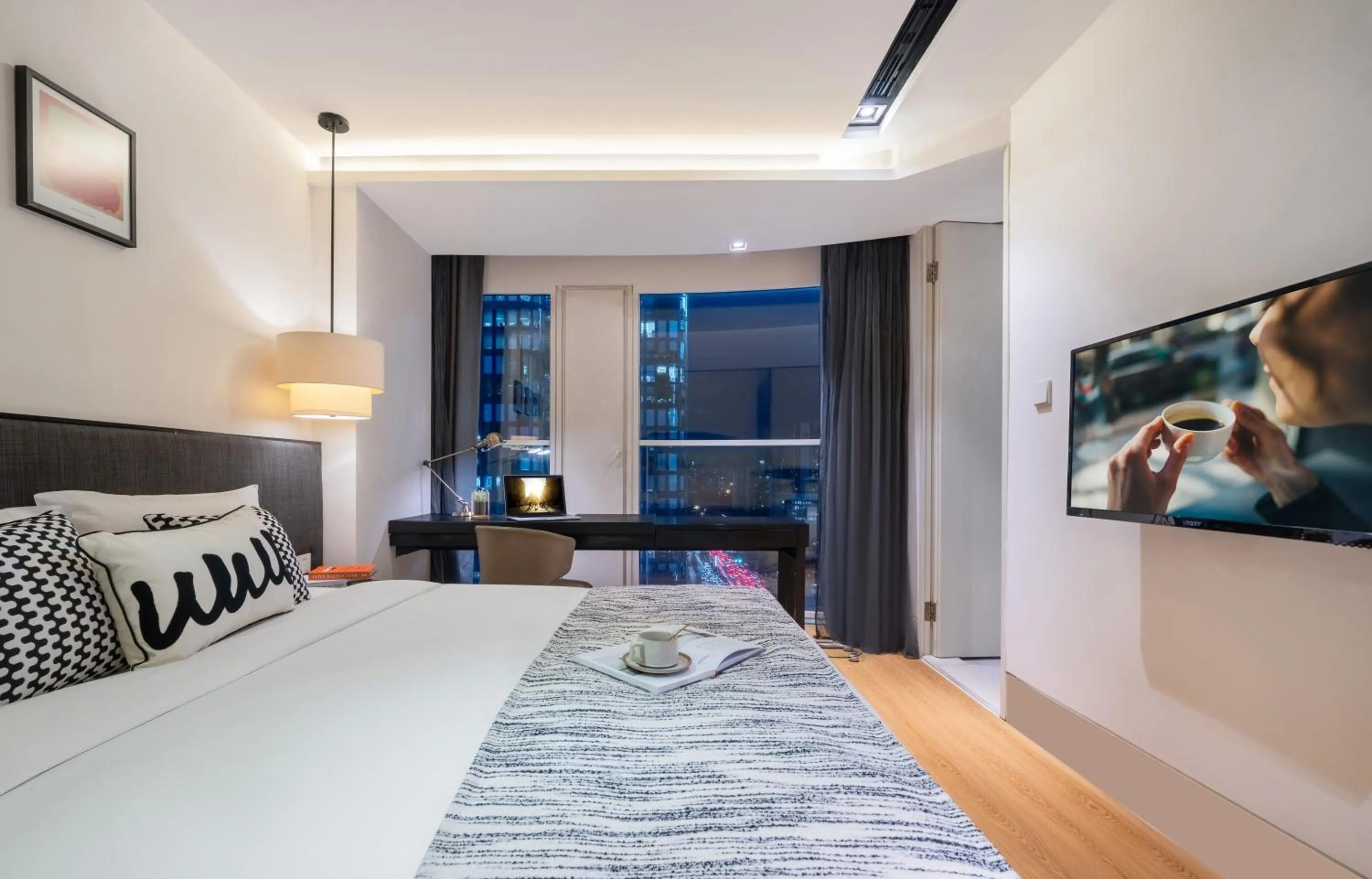 Executive One-Bedroom Apartment in Citadines South Chengdu