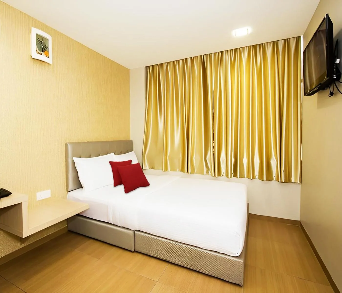 Deluxe Double Room in Star Romantic