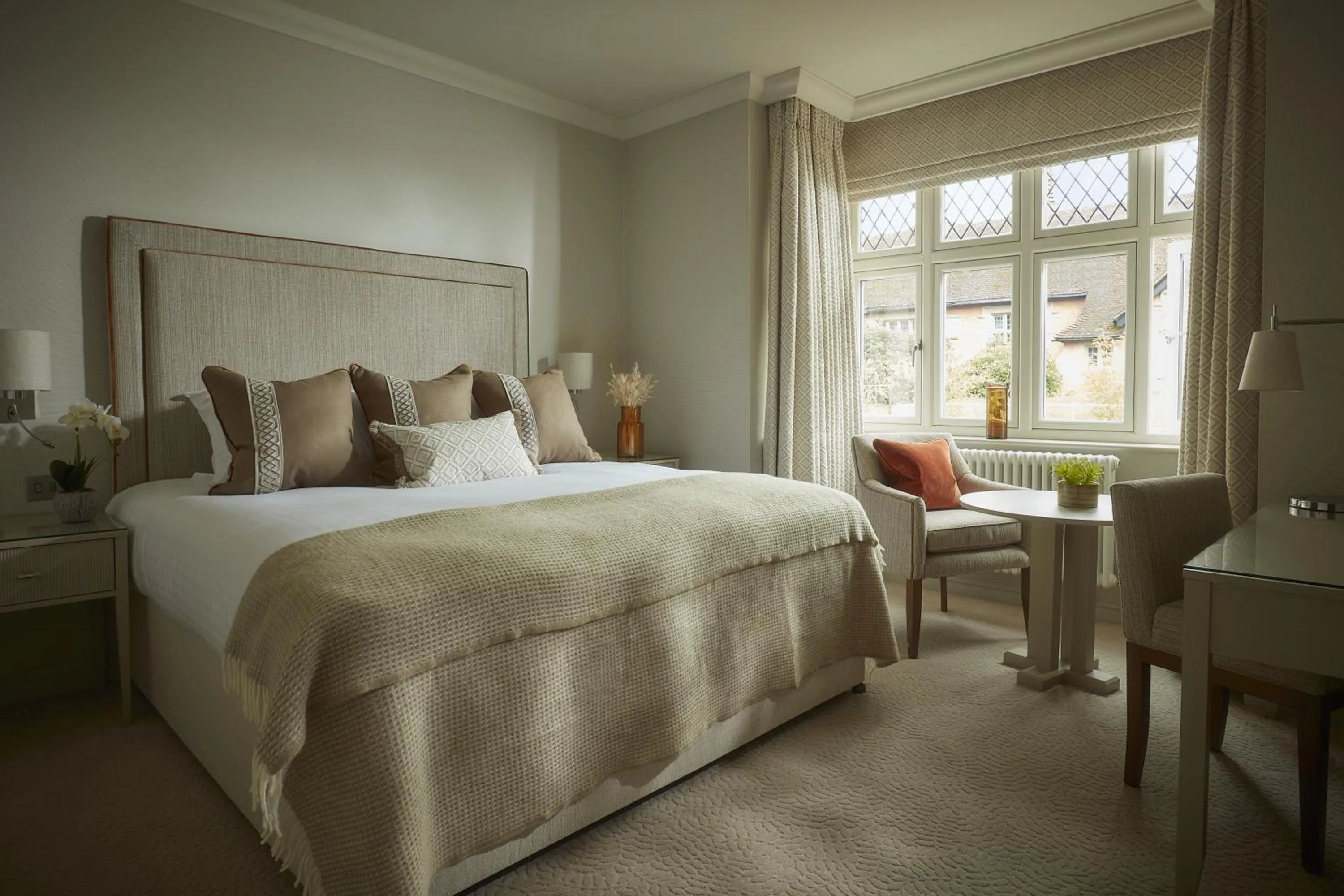King Room with Garden View in Brockencote Hall