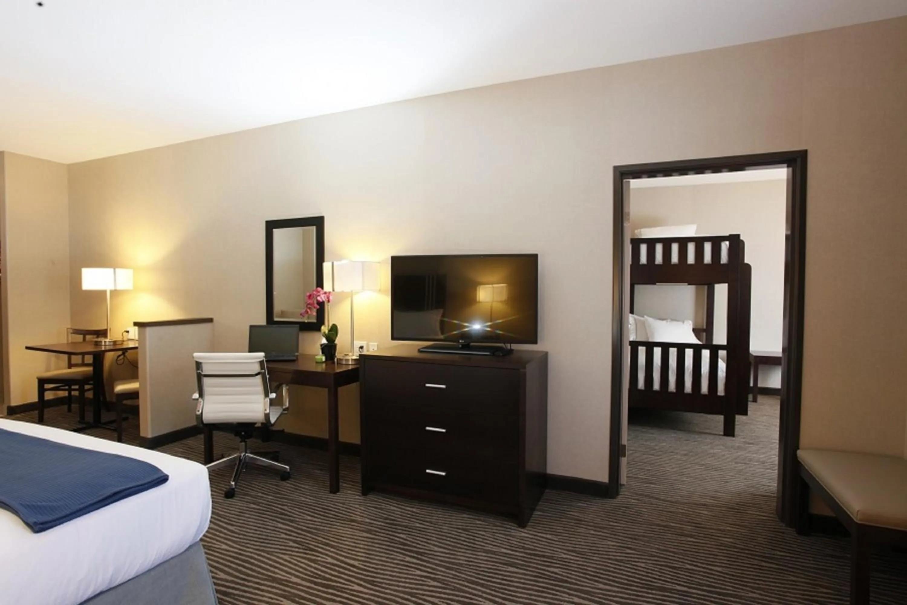 Queen Suite with One Bunk Bed in Holiday Inn Express Fort St John, an IHG Hotel