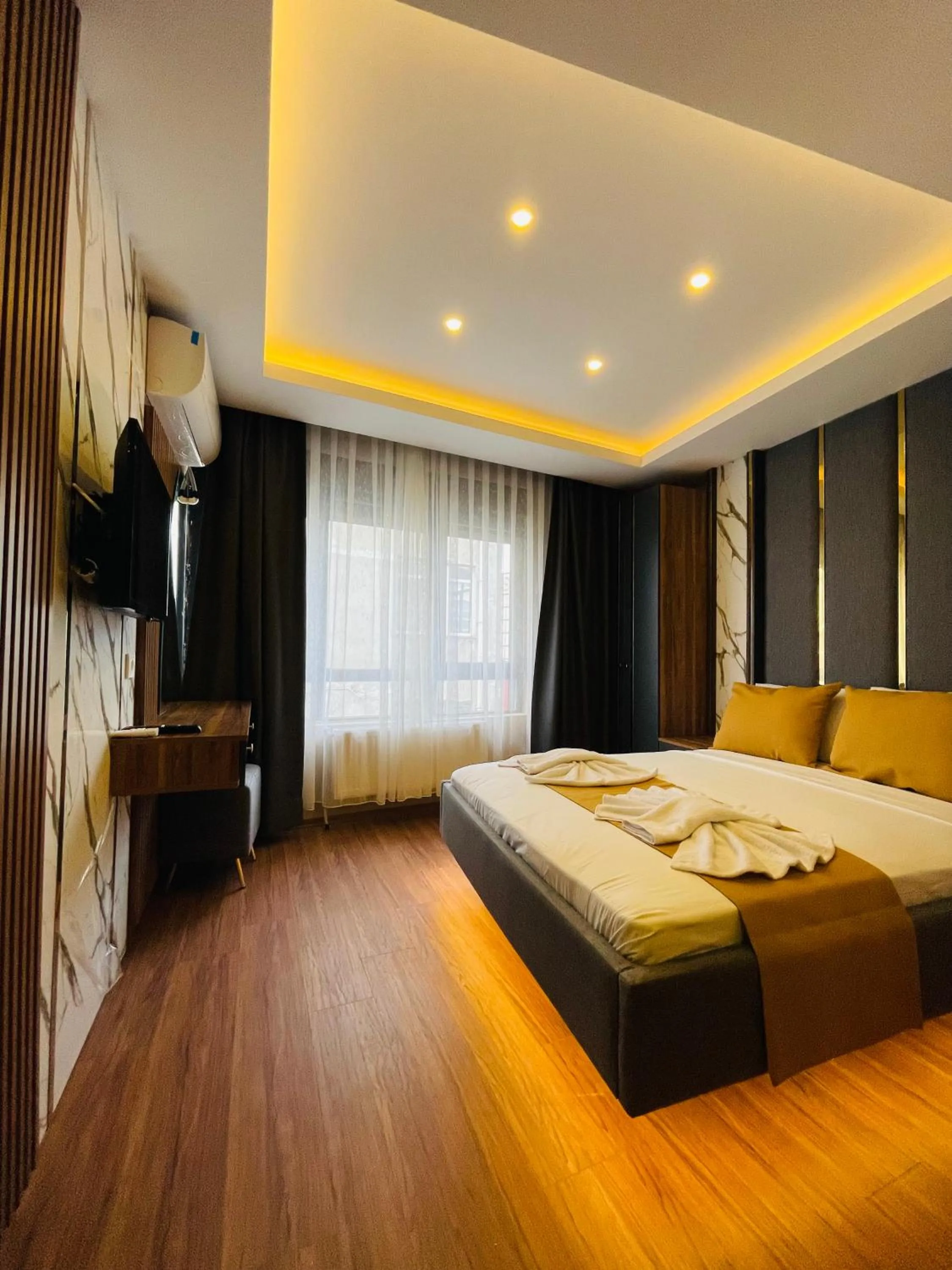 Deluxe Double Room in Meridiani Taksim Hotel
