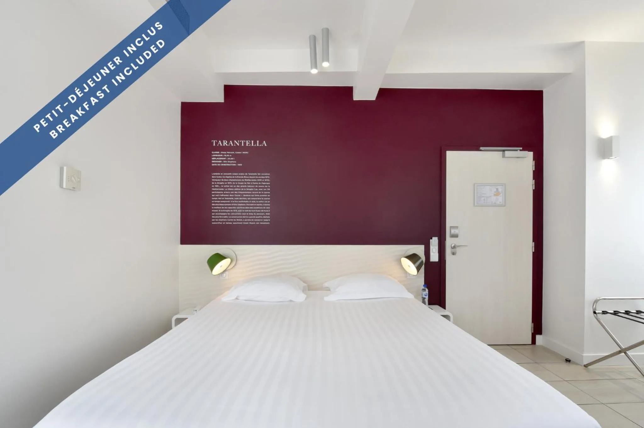 Double Room in Hôtel Les Voiles