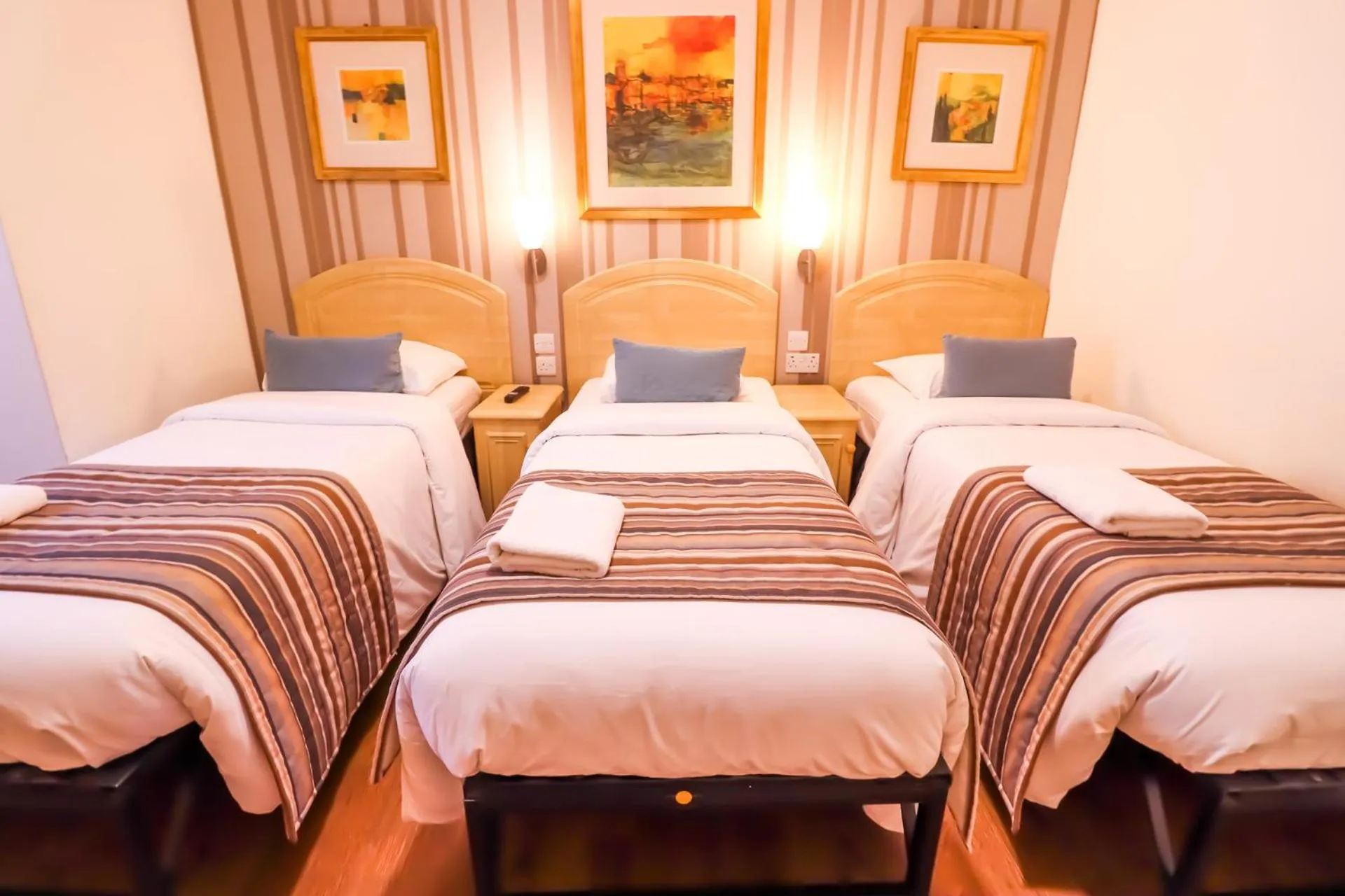 Standard Triple Room in Fairway Hotel