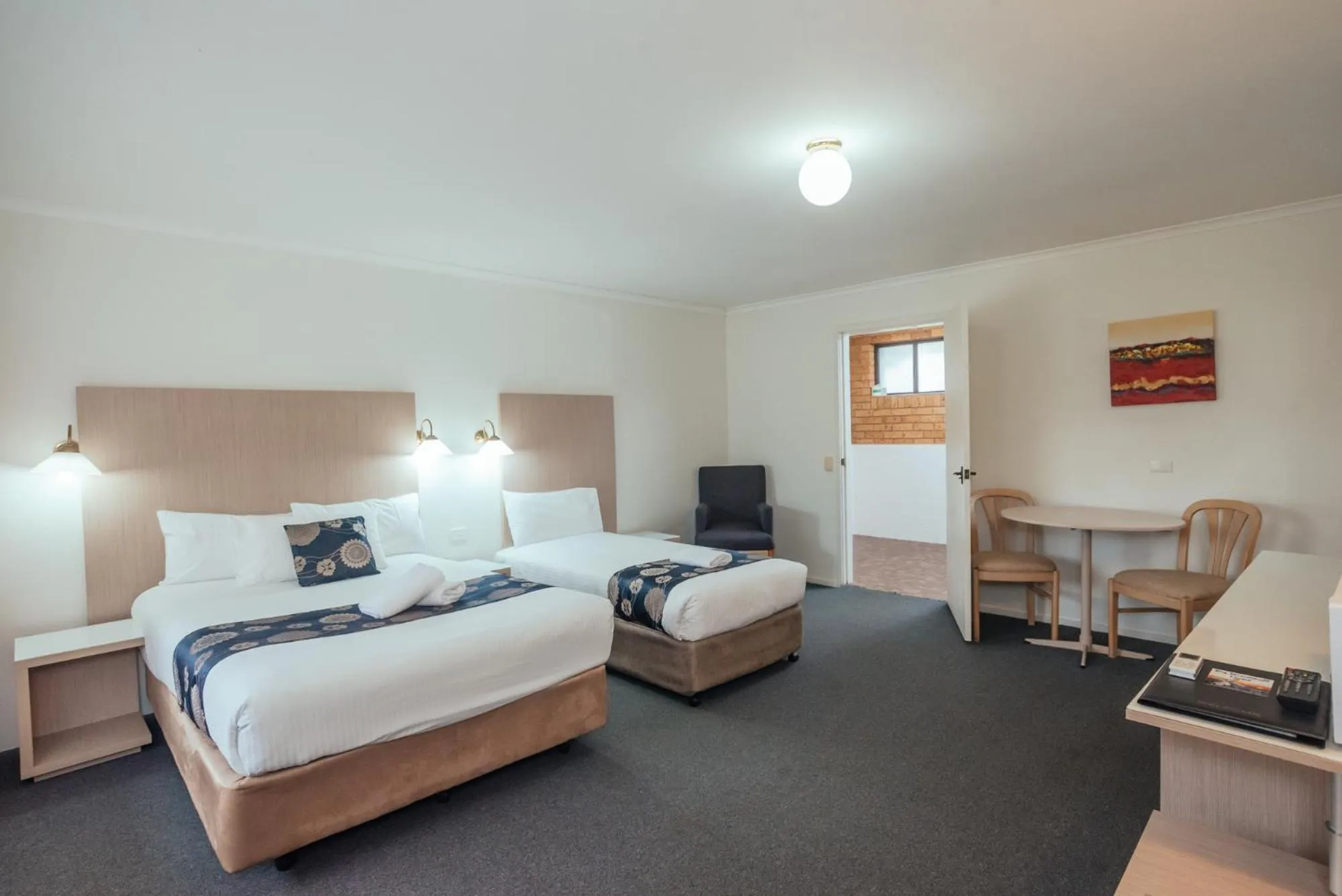 Pet Friendly Executive Queen Room in Coffs Windmill Motel