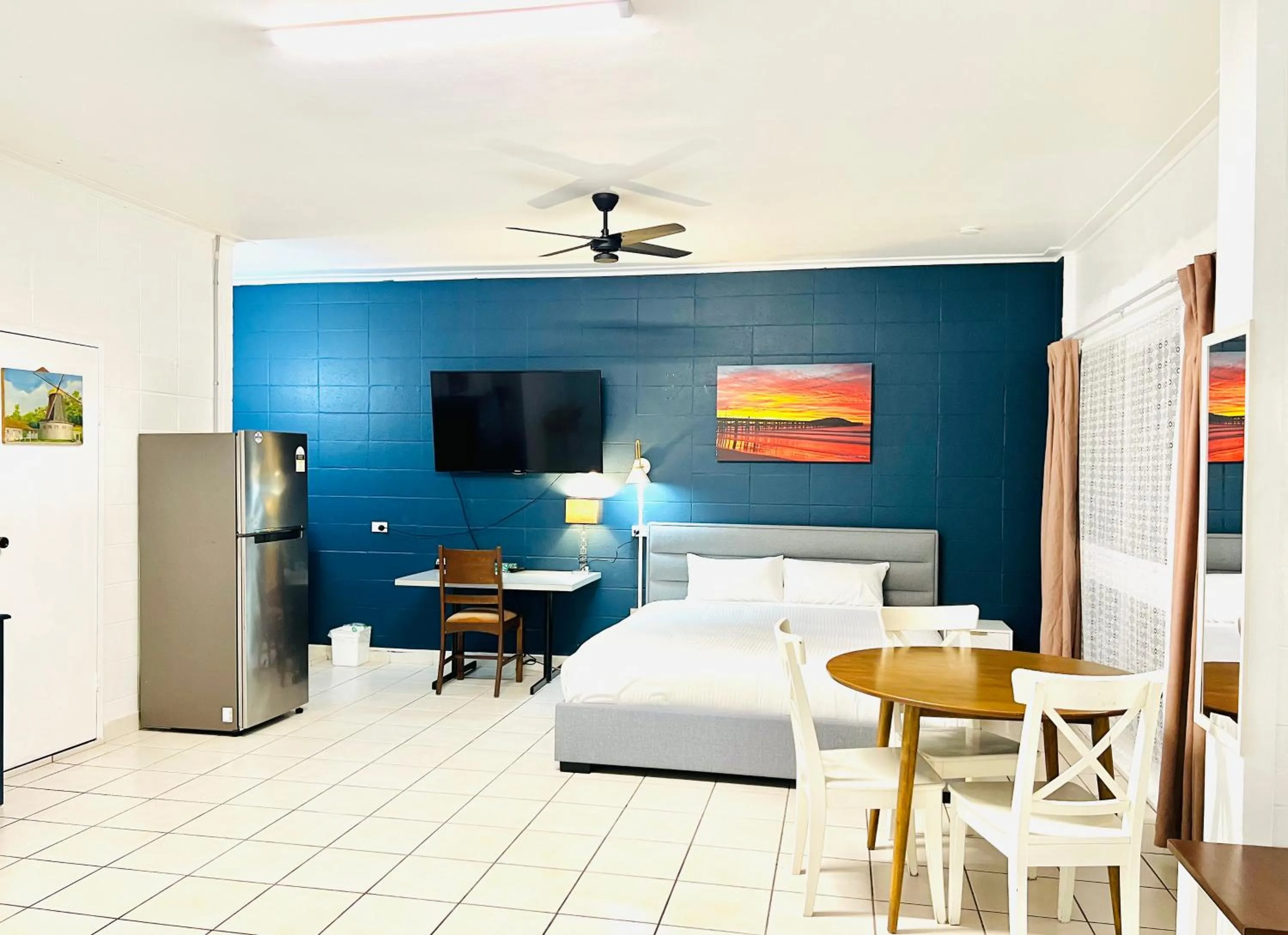 Premium King Suite - Not Pet Friendly in Coffs Windmill Motel