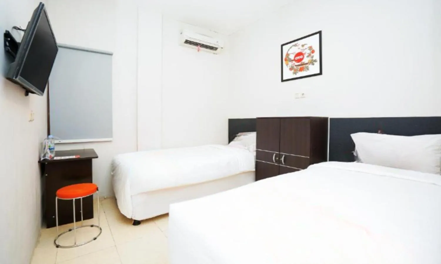 Standard Twin Room in Semampir Residence By Occupied