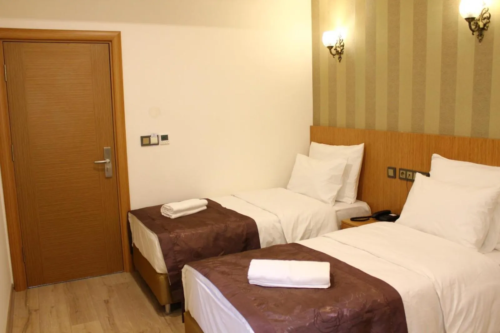 Standard Twin Room in Melidium Hotel