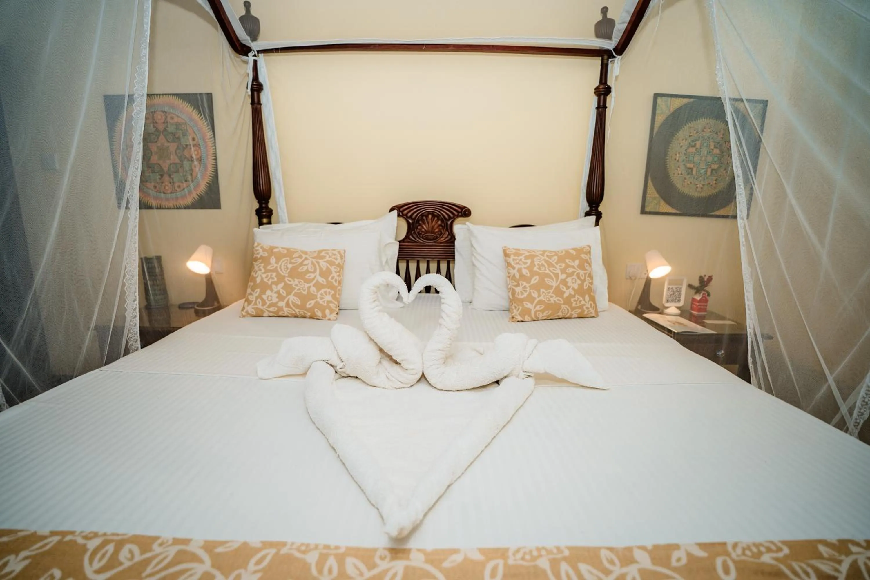 Superior Chalet in The Waves Beach Chalets