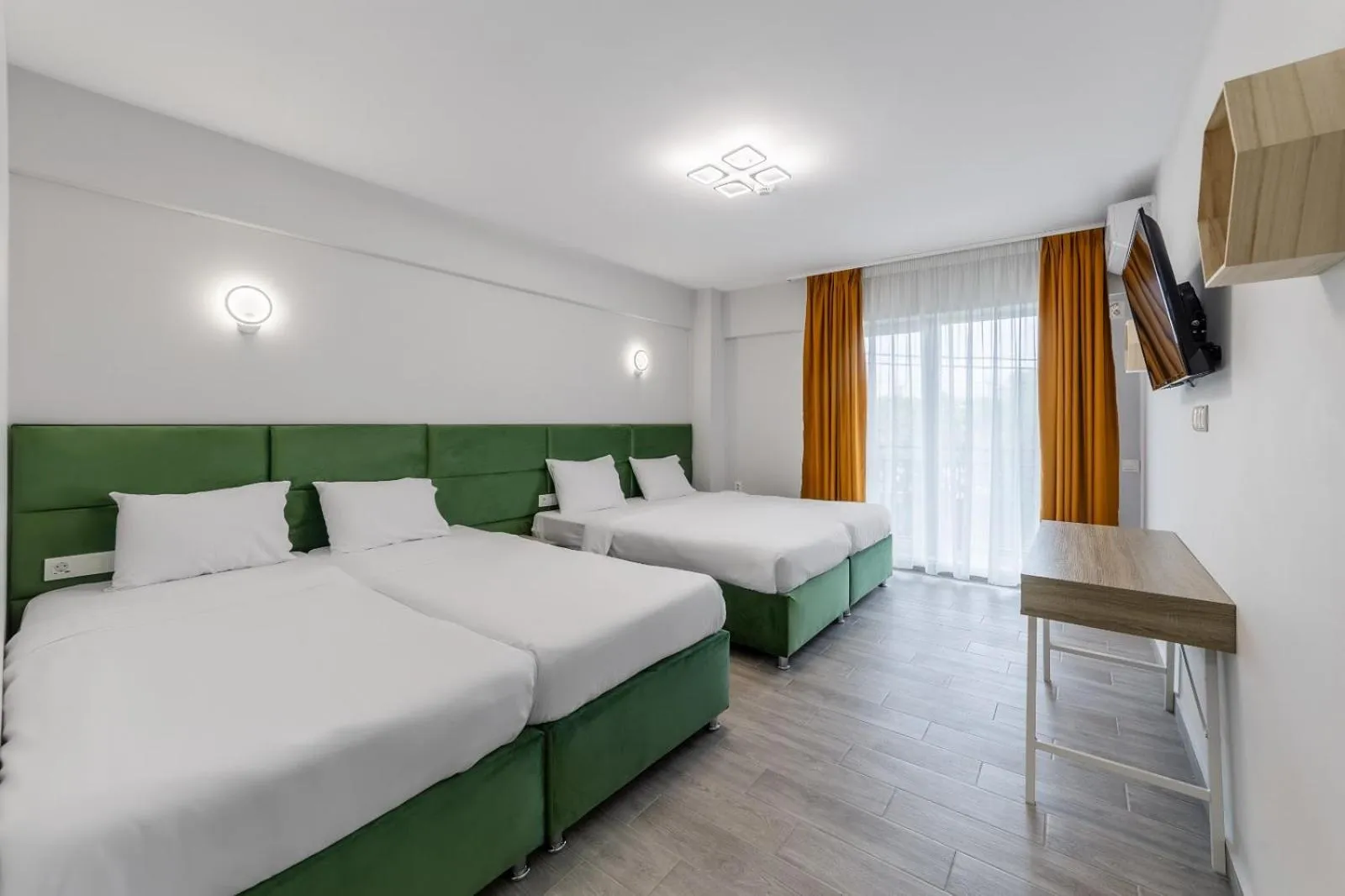 Quadruple Room in Otopeni Suites by CityBookings