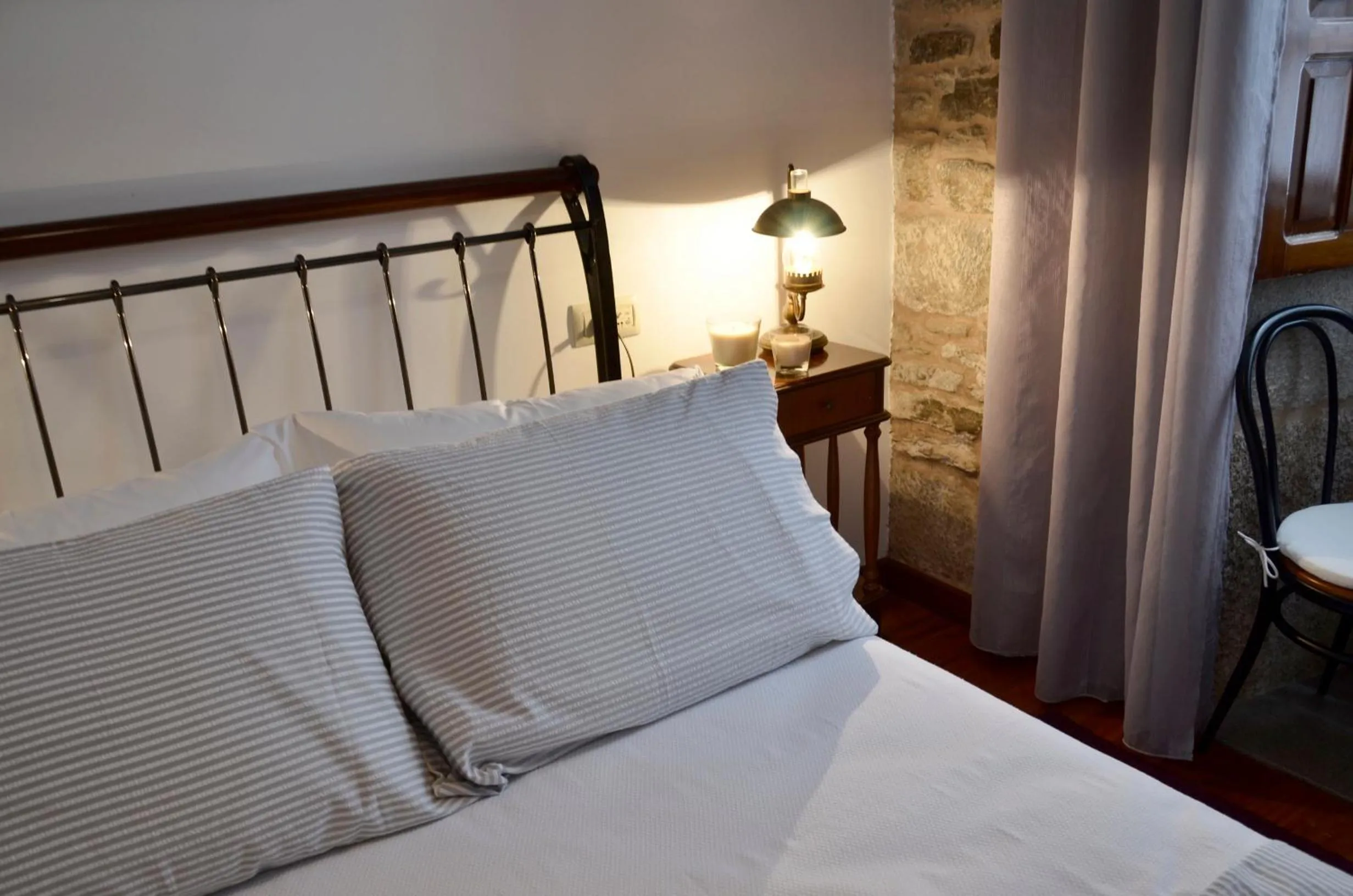 Standard Queen Room in Sete Artes by Como en Casa