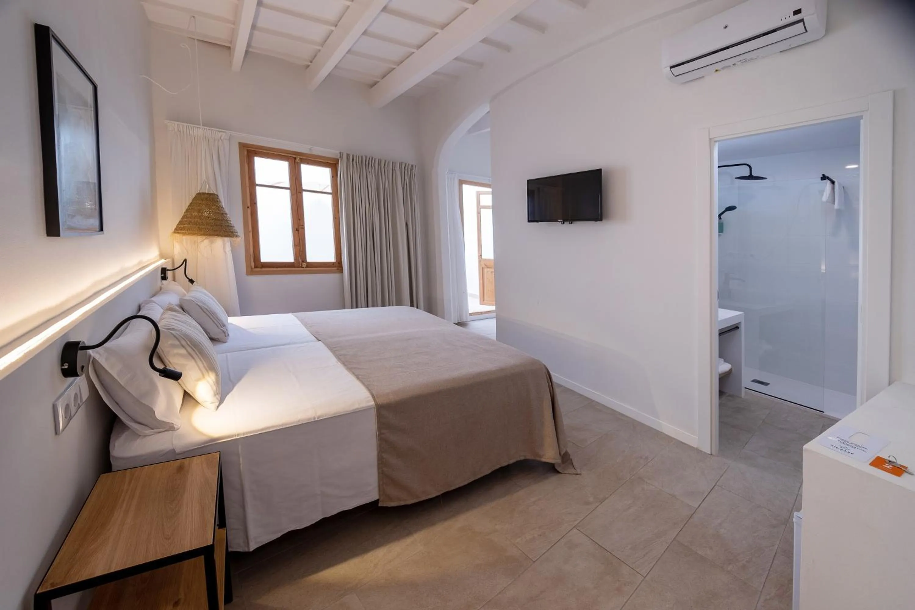 Superior Quadruple Room in Tres Tocs