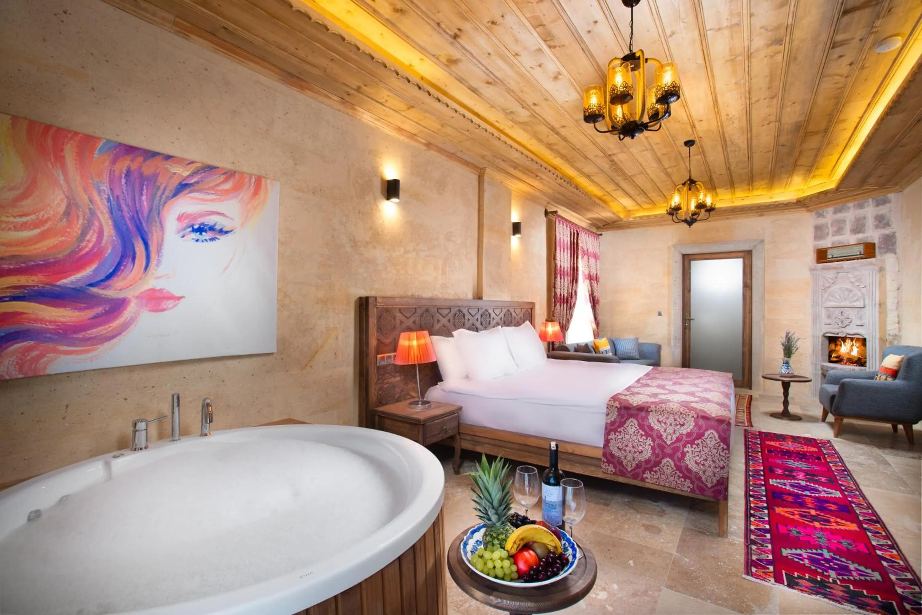 King Suite with Hot Tub in Cappadocia Pyramid Stone House