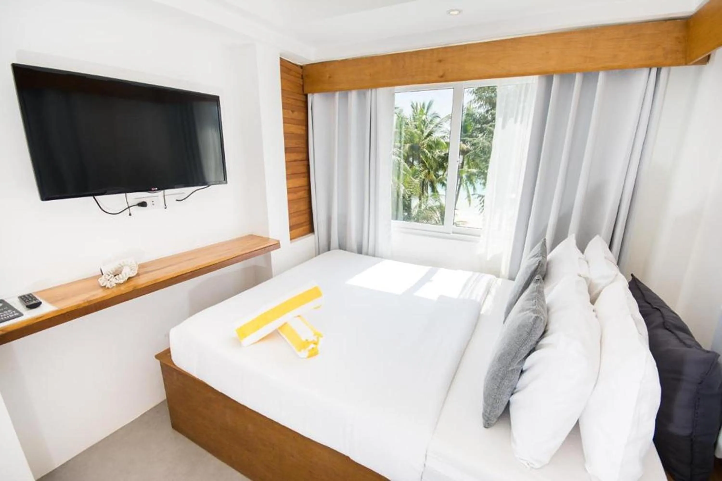Deluxe Double Room with Sea View in Zuzuni Boutique Hotel