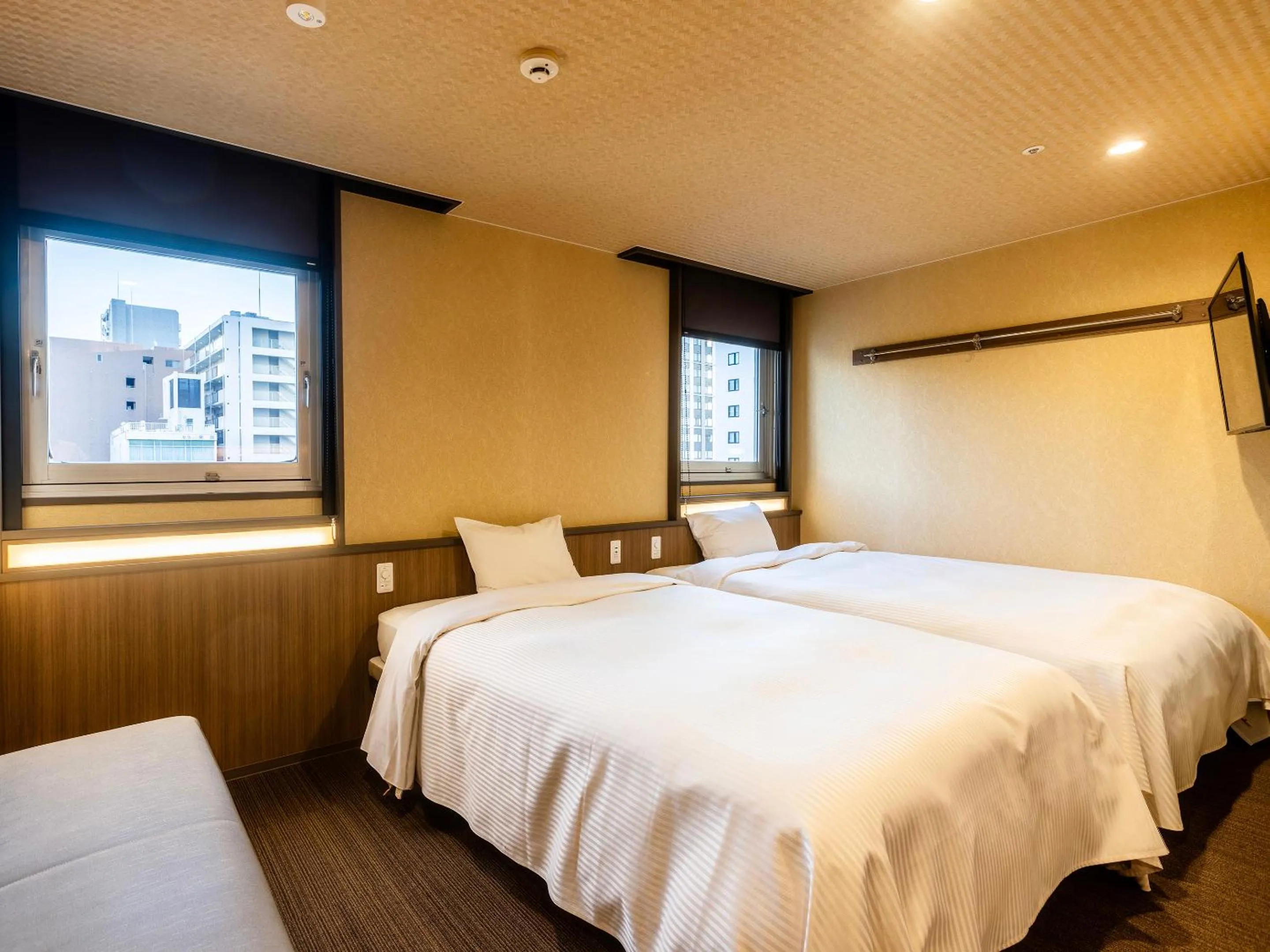 Deluxe Twin Room - single occupancy - Non-Smoking in Nagoya Crown Hotel