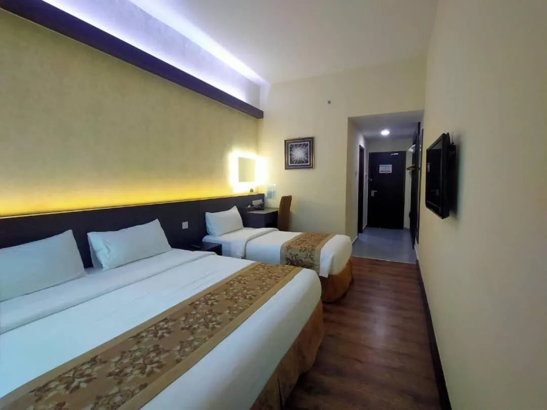 Junior Suite in MidCity Hotel Melaka