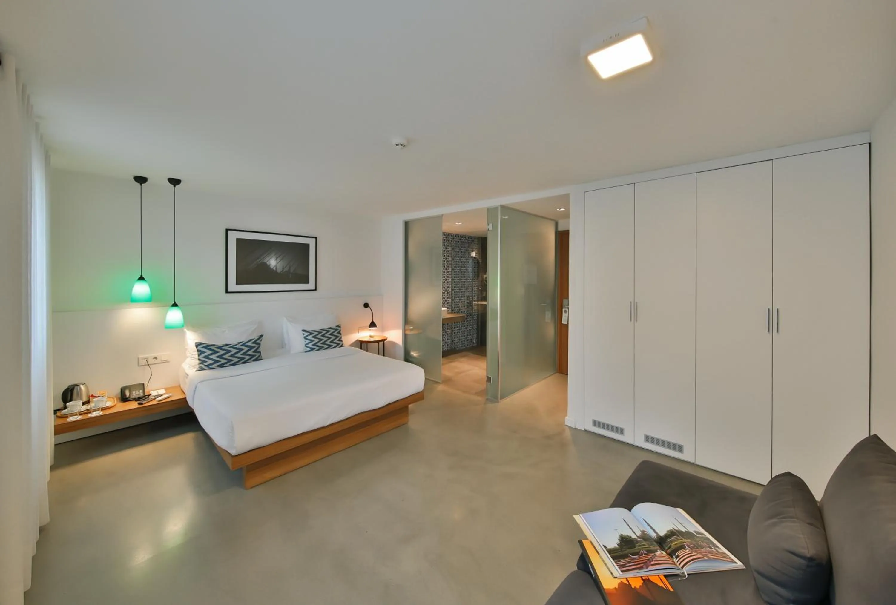 Deluxe Double Room in Alilass Hotel