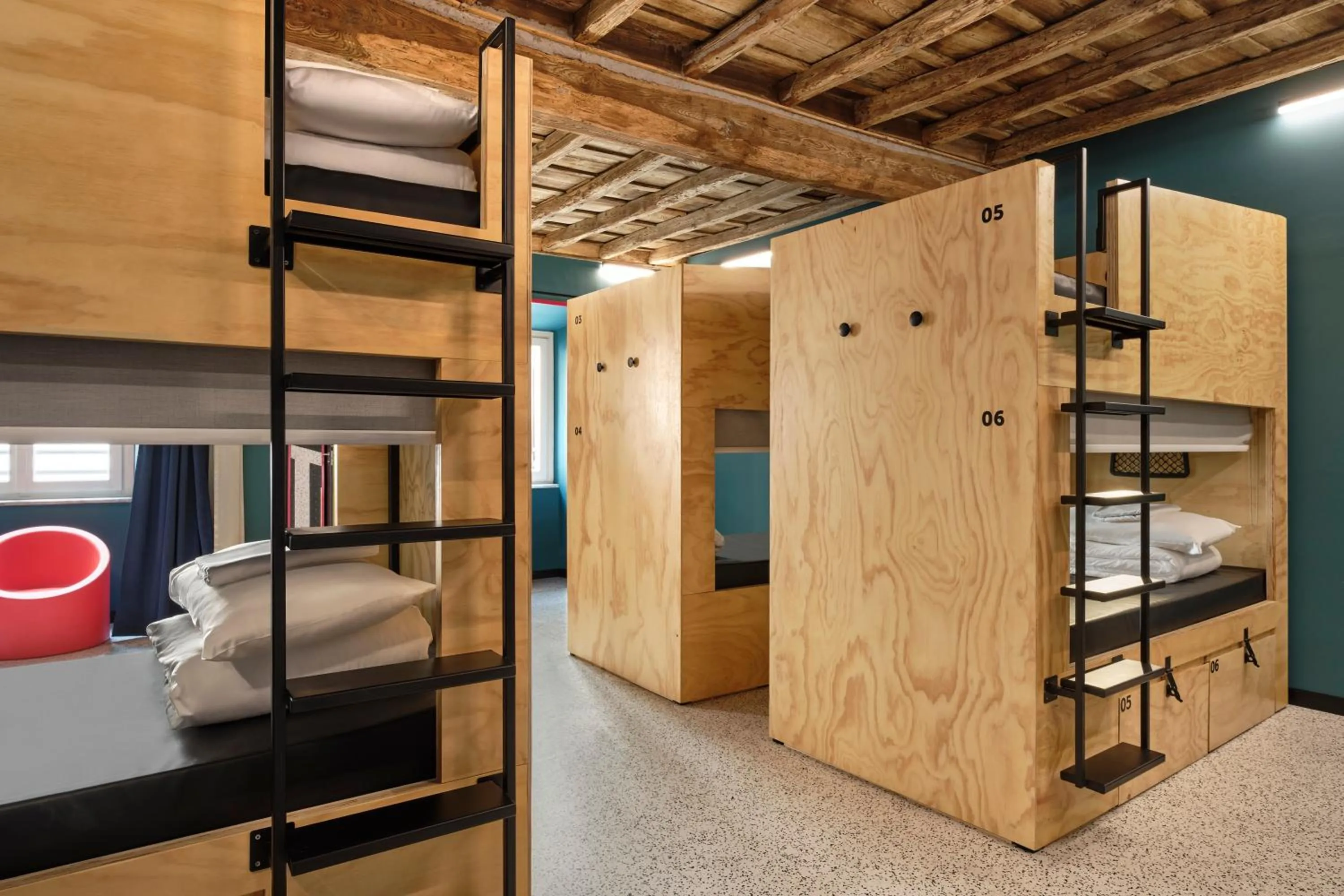 Private Bedroom for 6 people in JO&JOE ROMA