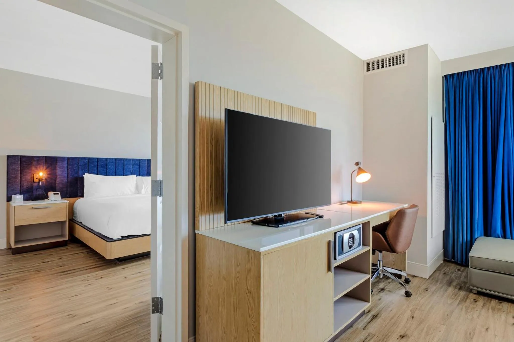 One-Bedroom King Suite with View - Mobility Access in EVEN Hotel Waco - University Area by IHG