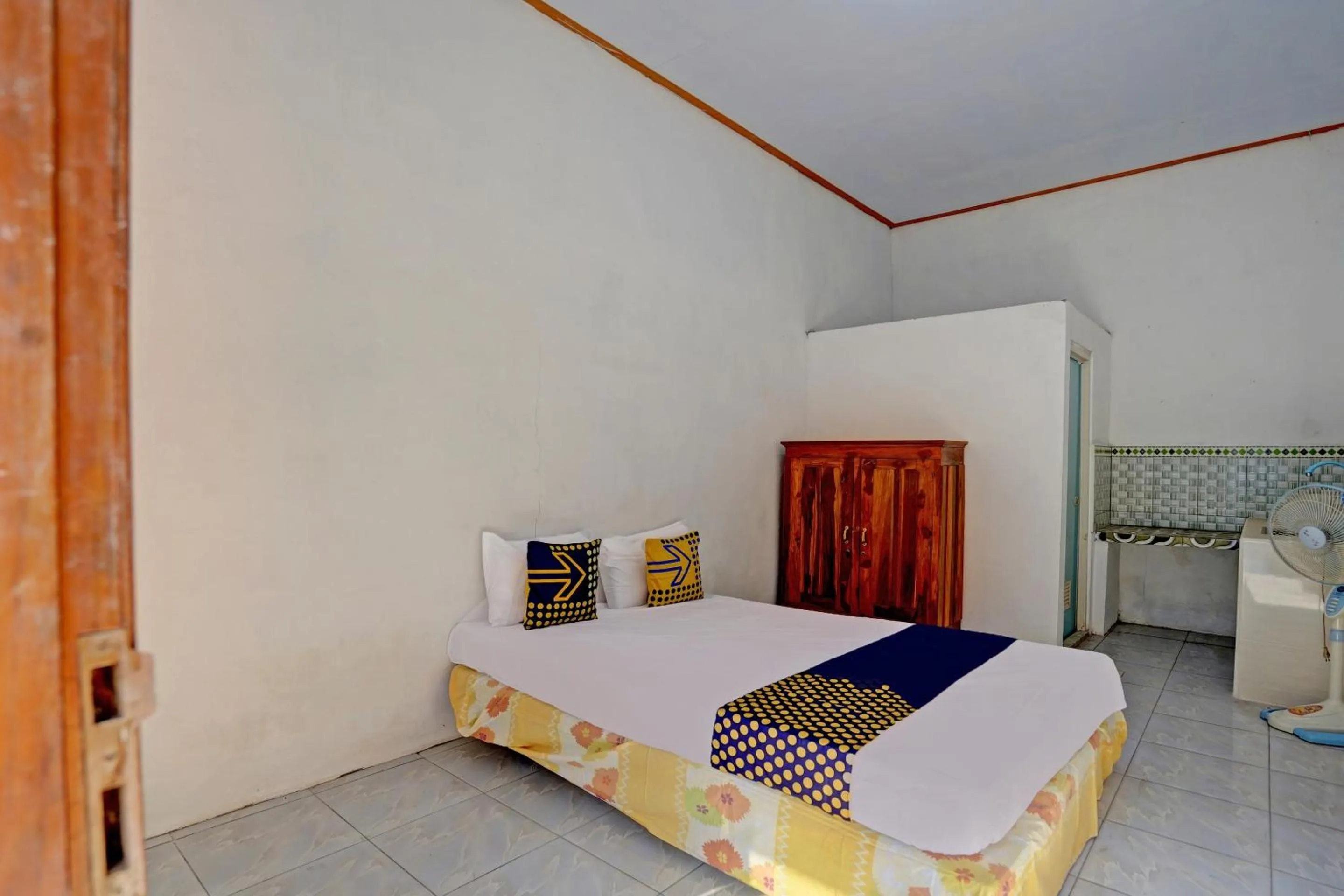 Budget Double Room in Hotel O Surya Indah Homestay Syariah